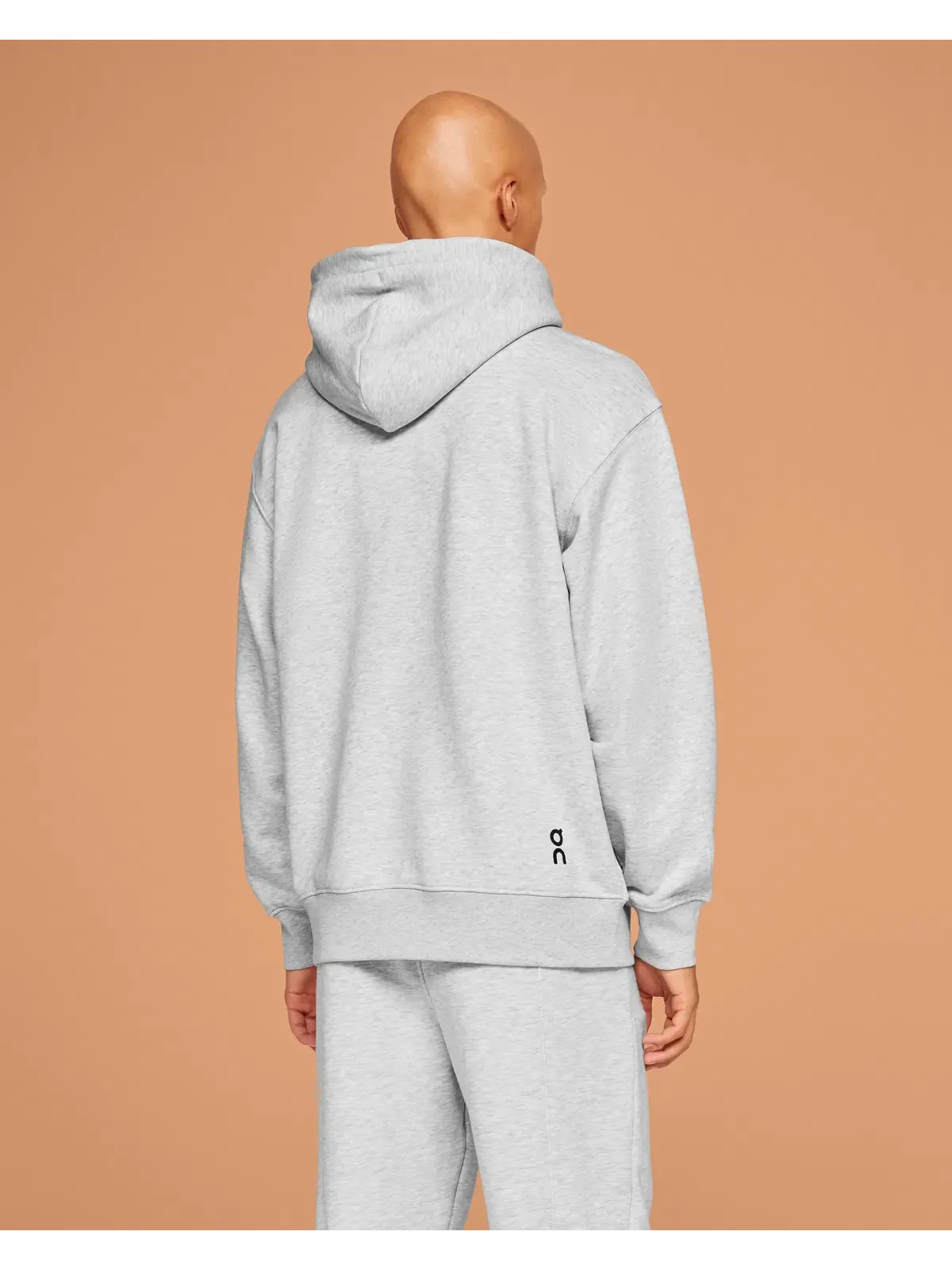Мужское худи с капюшоном свободного кроя Club Hoodie On, Crater — изображение 4 из 6, землисто-серый