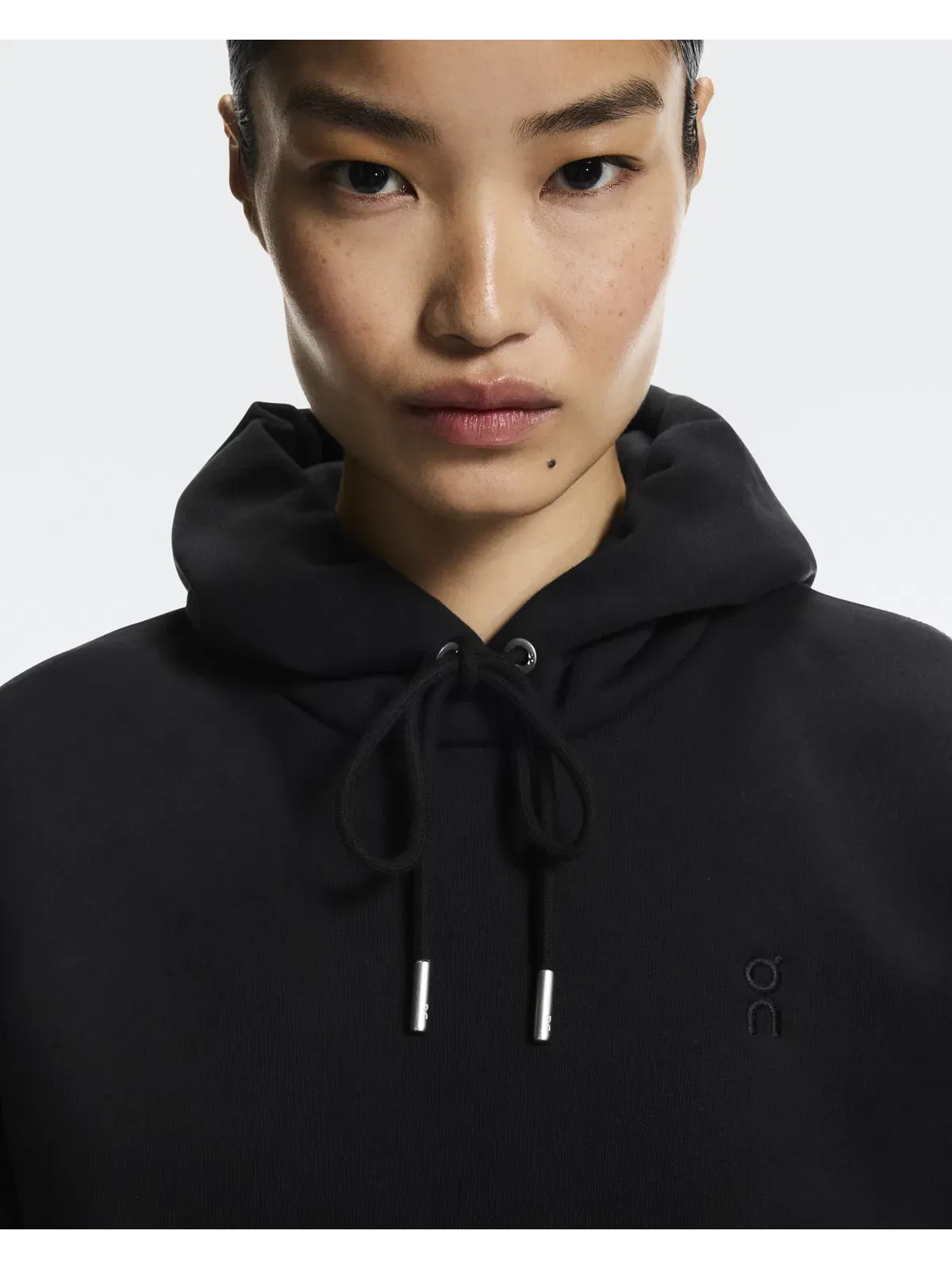 Женское худи с принтом Club Collective Hoodie On — изображение 5 из 9, черный