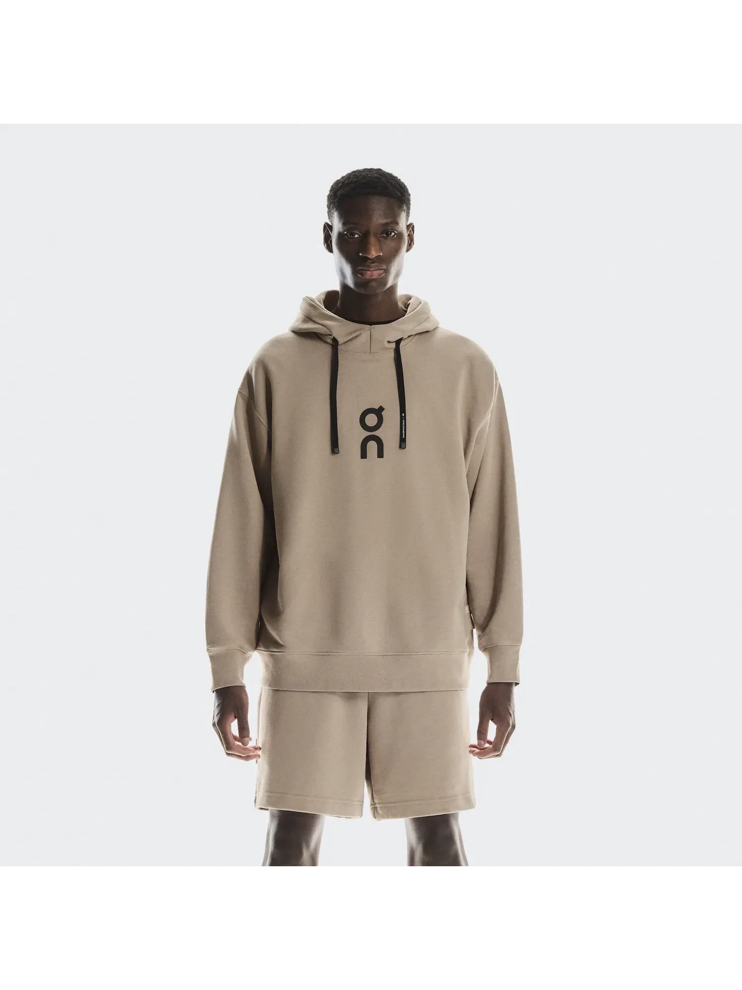 Мужское худи с капюшоном свободного кроя Club Hoodie On — изображение 7 из 7, пустынный
