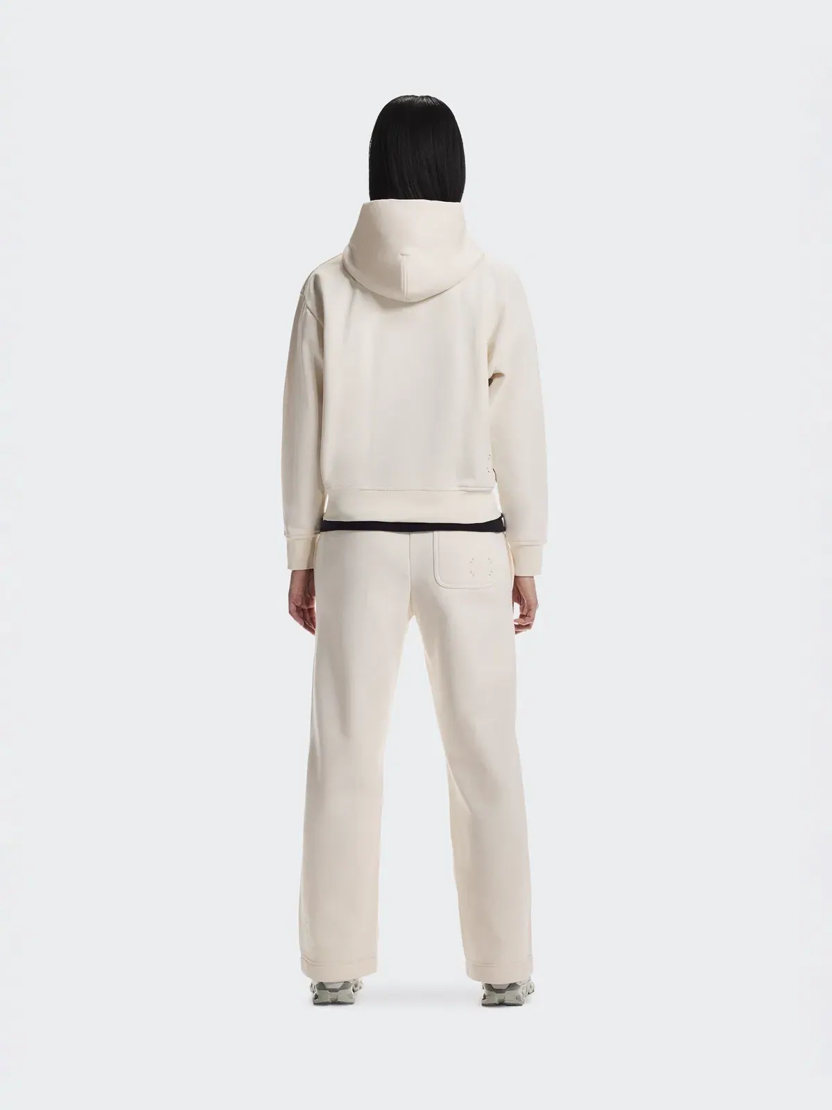 Женское худи с принтом Club Collective Hoodie On — изображение 3 из 9, бежевый