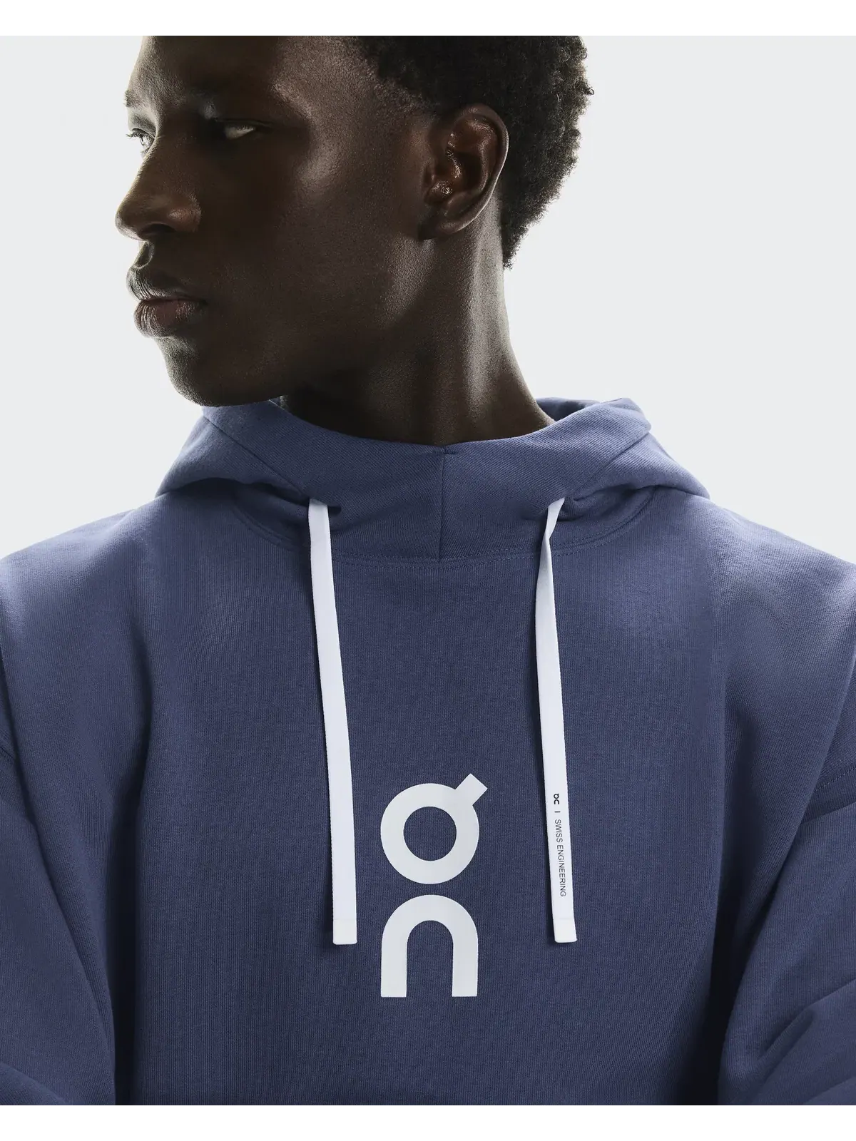 Мужское худи с капюшоном свободного кроя Club Hoodie On — изображение 6 из 7, асаи
