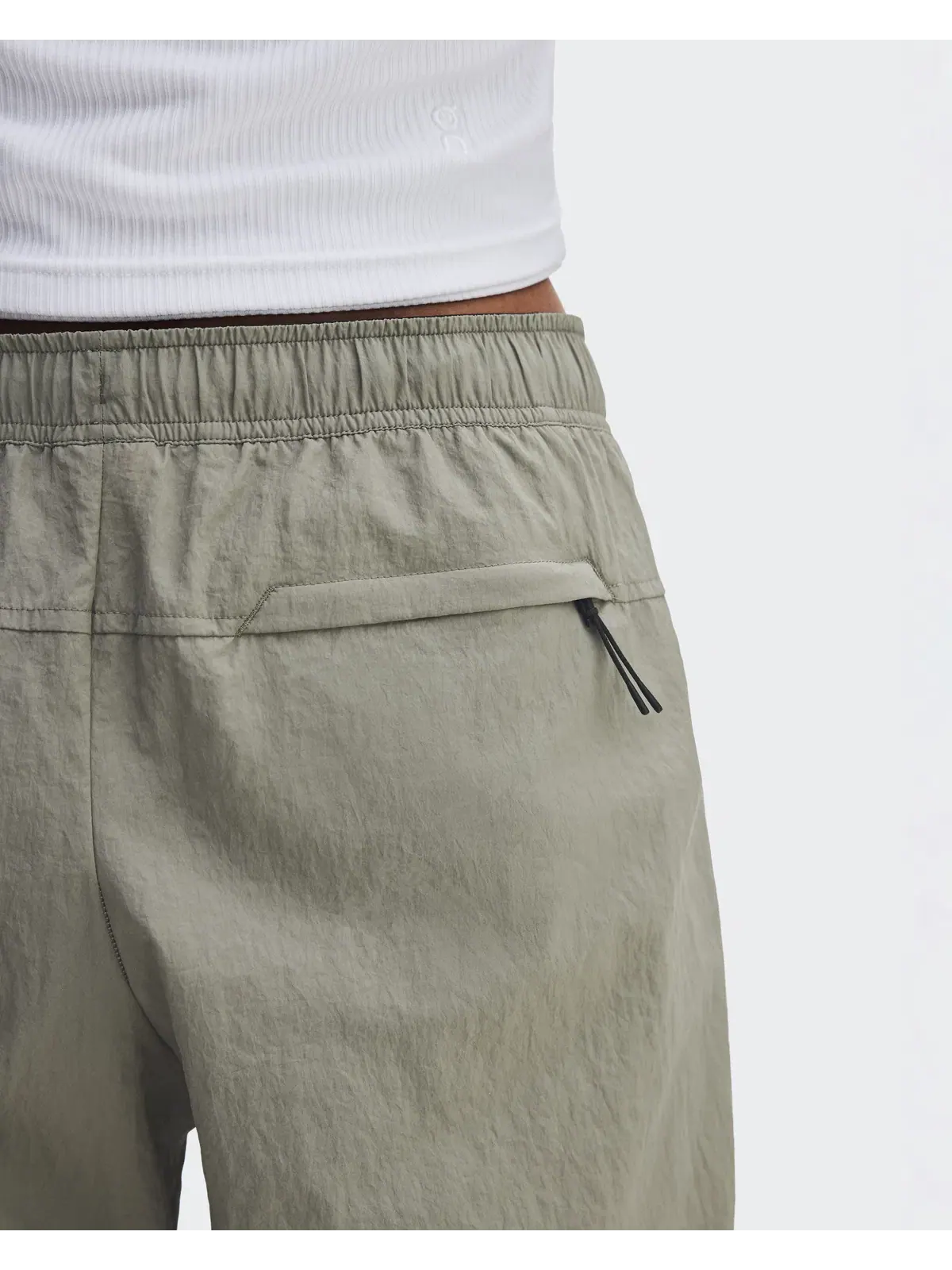 Женские спортивные брюки на резинке с регулируемым низом All-Day Track Pants On, Vetiver/Brume — изображение 6 из 9