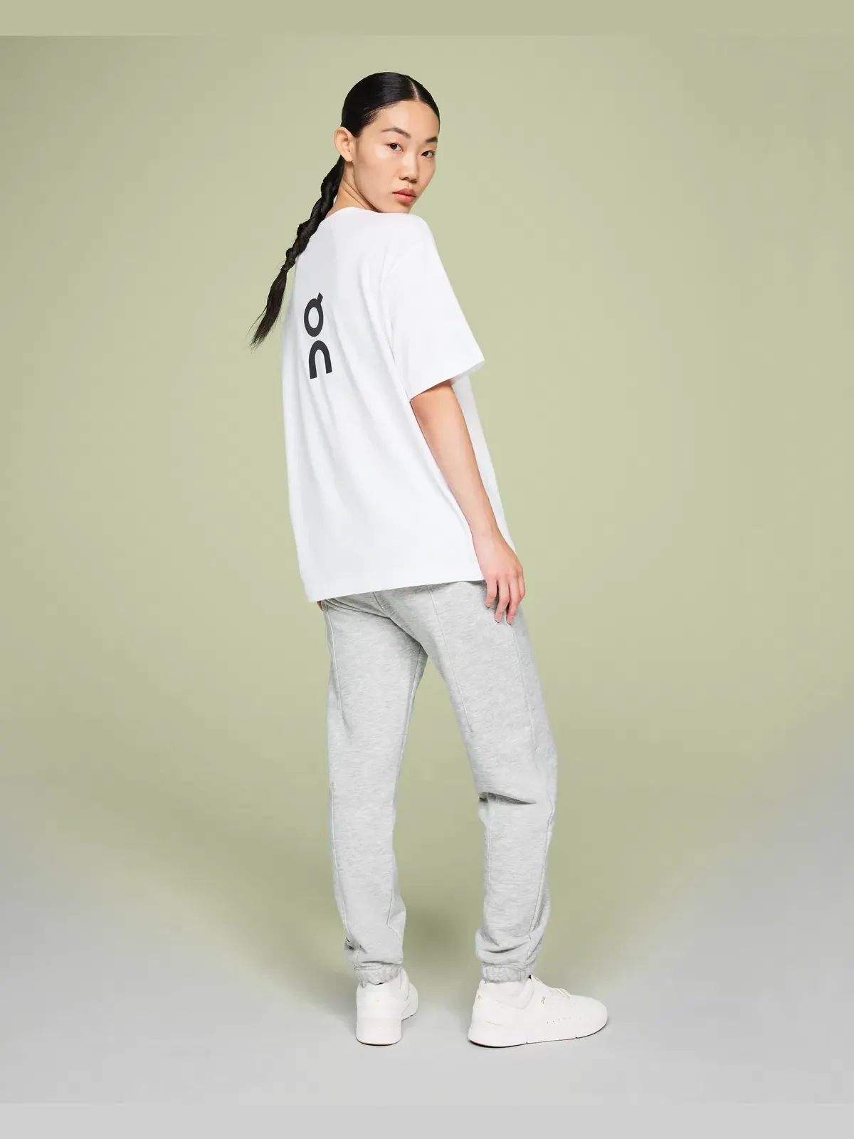Женские брюки свободного кроя с карманами Club Pants On, Crater — изображение 4 из 6, землисто-серый