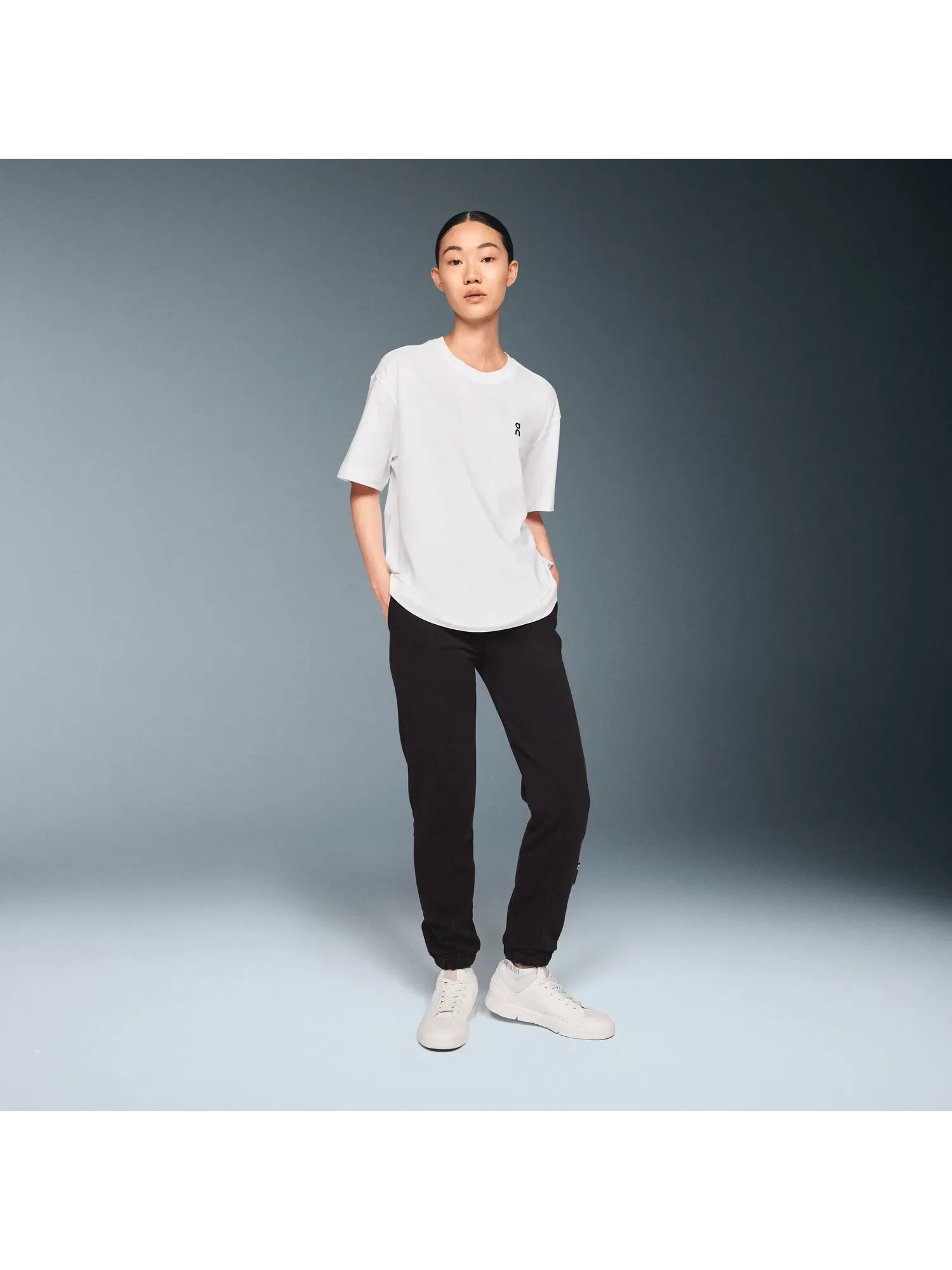 Женские брюки спортивные свободного кроя Club Pants On — изображение 6 из 6, черный