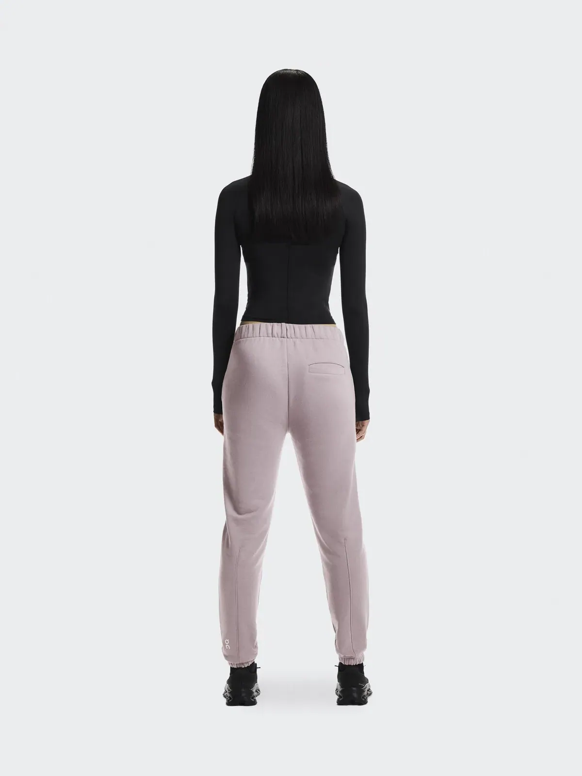 Женские брюки спортивные свободного кроя Club Pants On, Heron — изображение 3 из 8, светло-серый