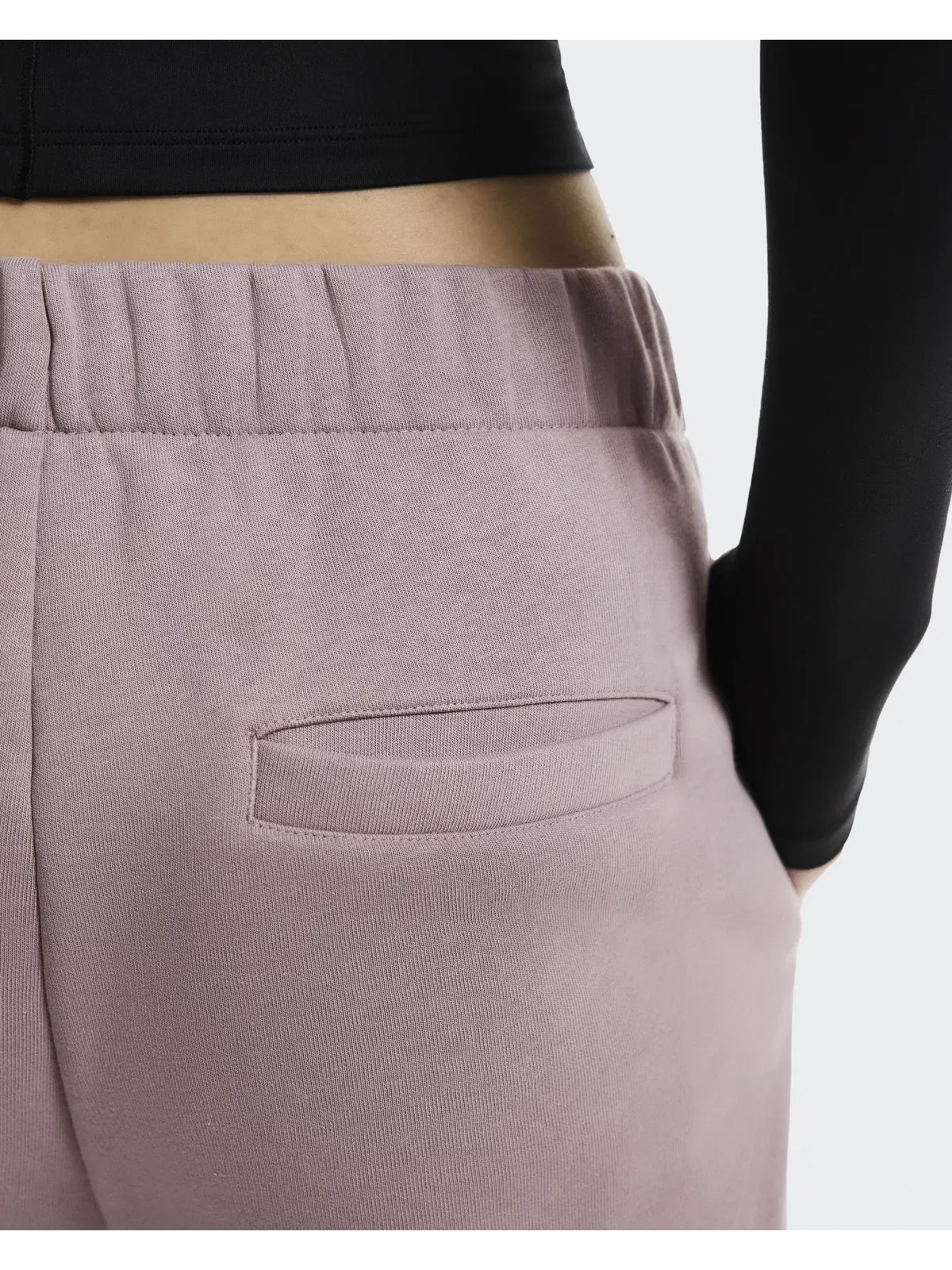 Женские брюки спортивные свободного кроя Club Pants On, Heron — изображение 5 из 8, светло-серый