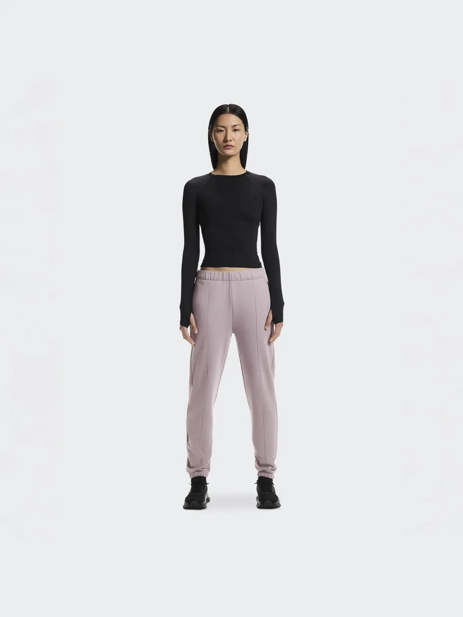 Женские брюки спортивные свободного кроя Club Pants On, Heron — изображение 8 из 8, светло-серый