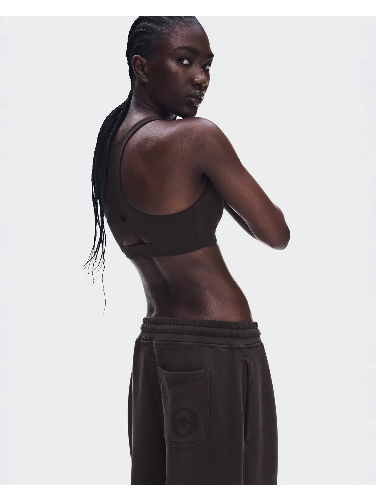Женские брюки с эффектом потертости Club Collective Pants FKA On — изображение 8 из 11, эспрессо