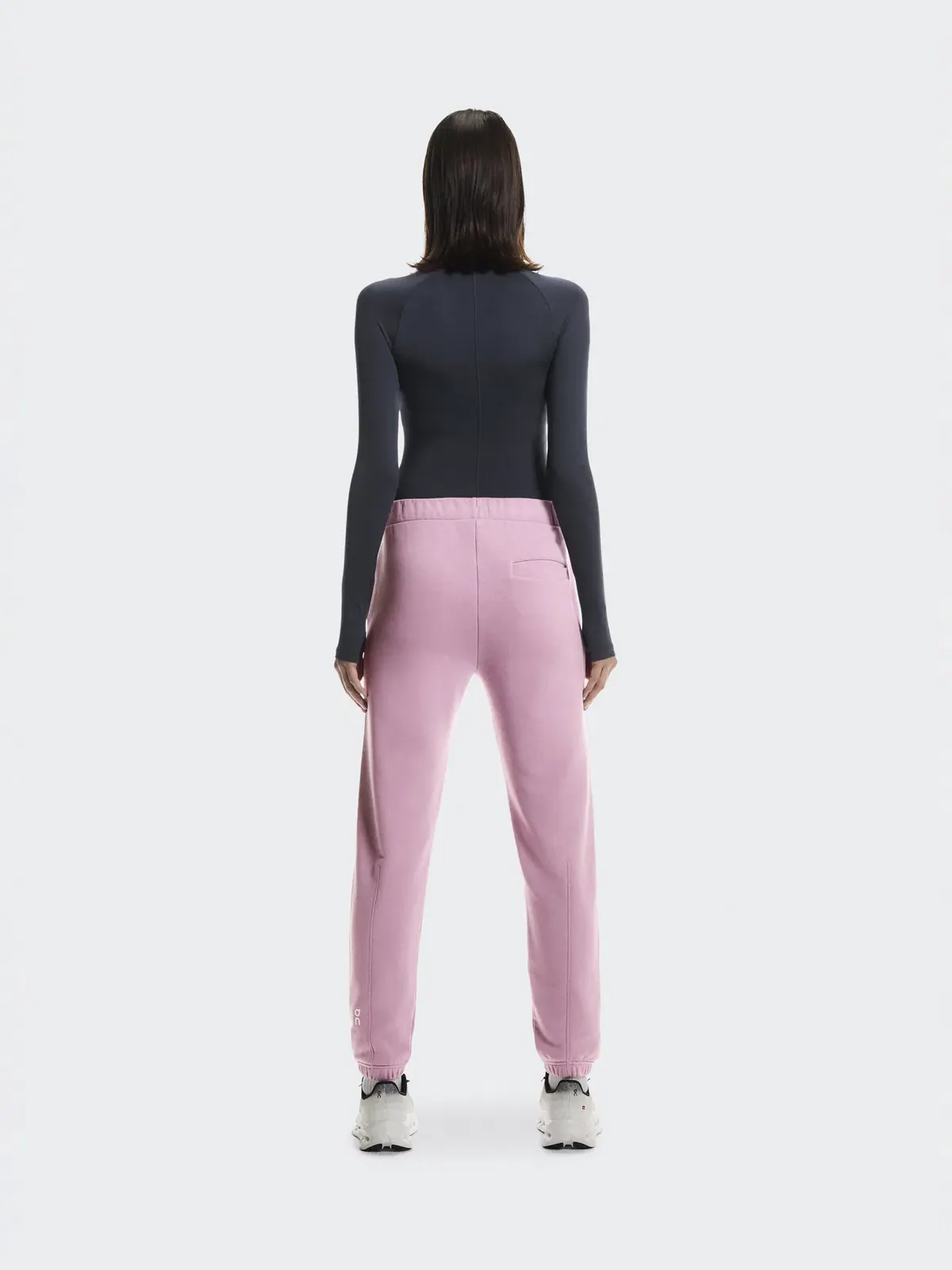 Женские брюки с посадкой relaxed Club Pants On, Sakura — изображение 3 из 8, светло-розовый