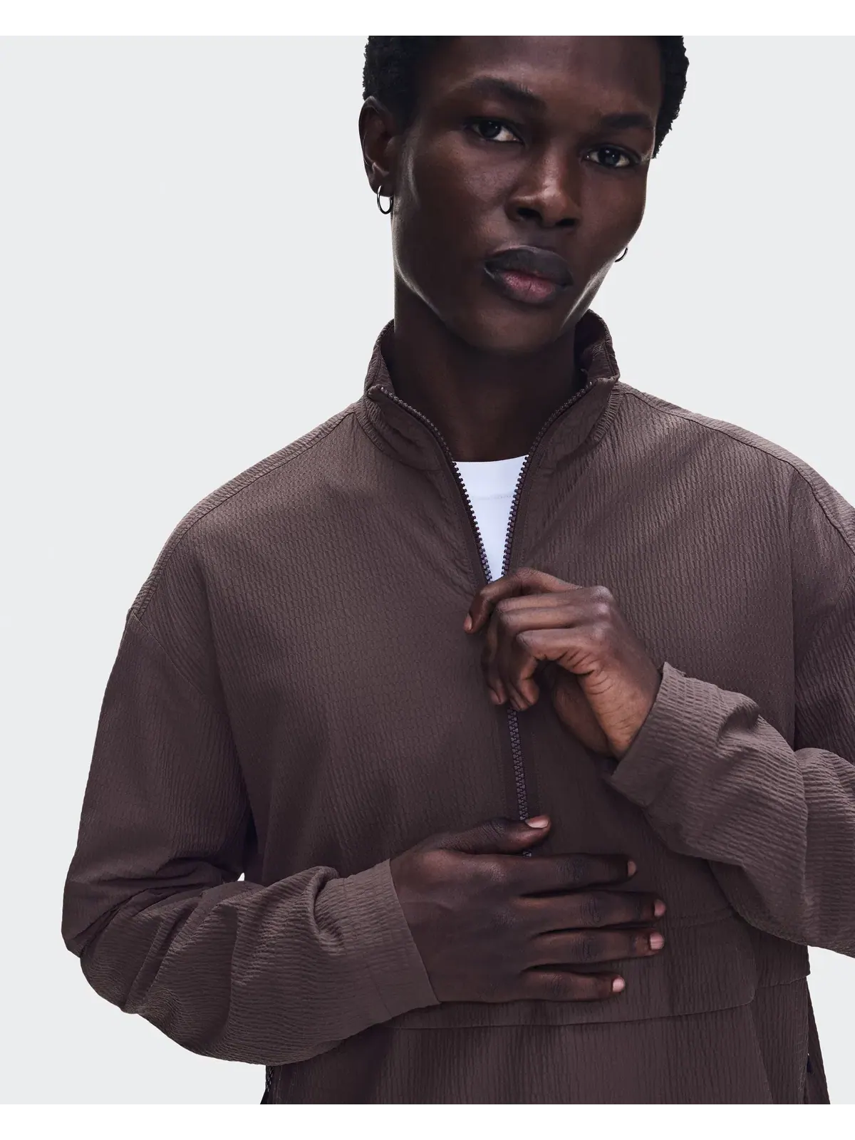 Мужская куртка с 1/2 молнией сетчатая подкладка Courtside 1/2 Zip Eaze On — изображение 3 из 10, малина
