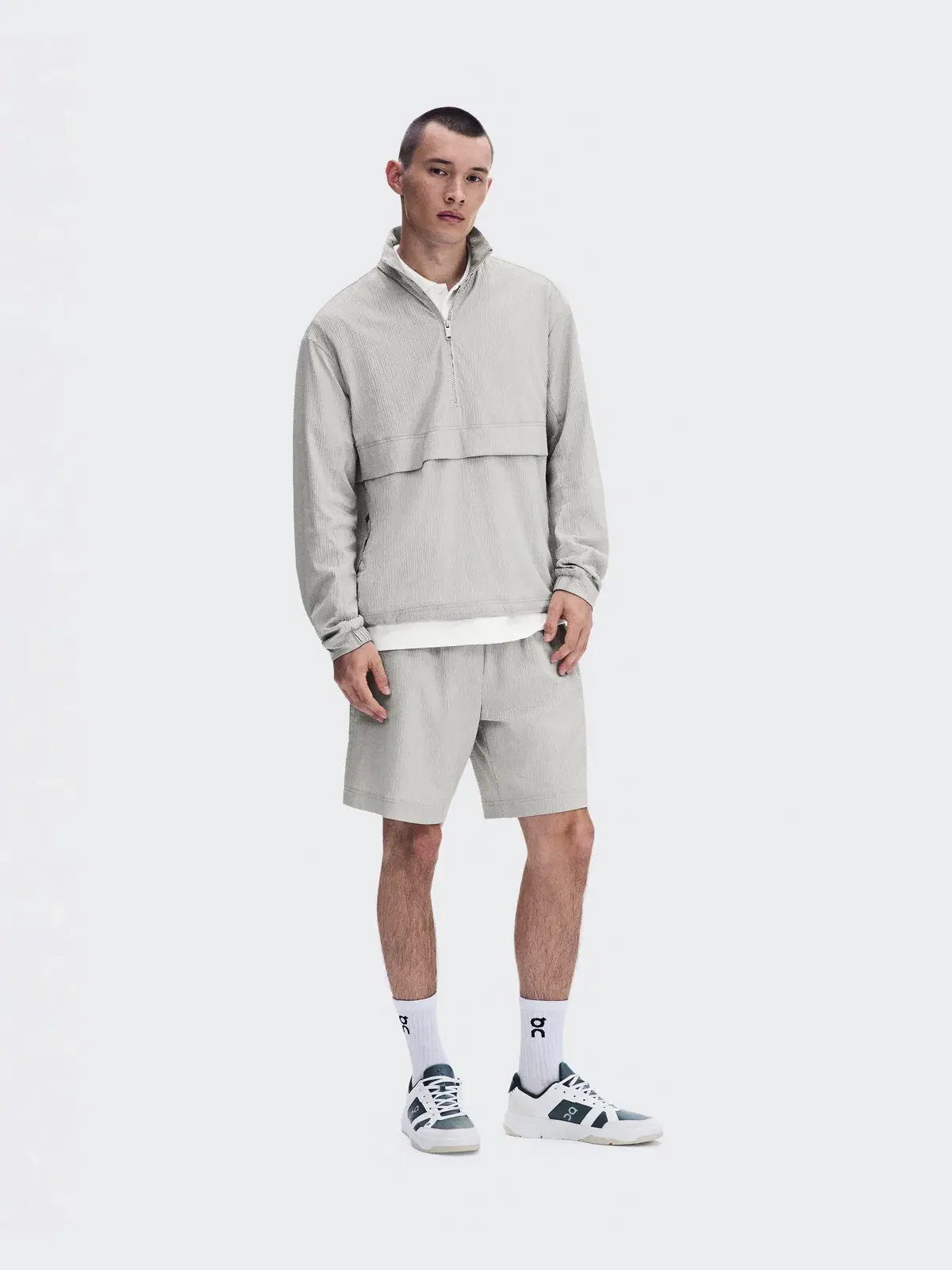 Мужская куртка с длинным рукавом на половину молнии Courtside 1/2 Zip Eaze On, Brume — изображение 2 из 9, дымчато-серый