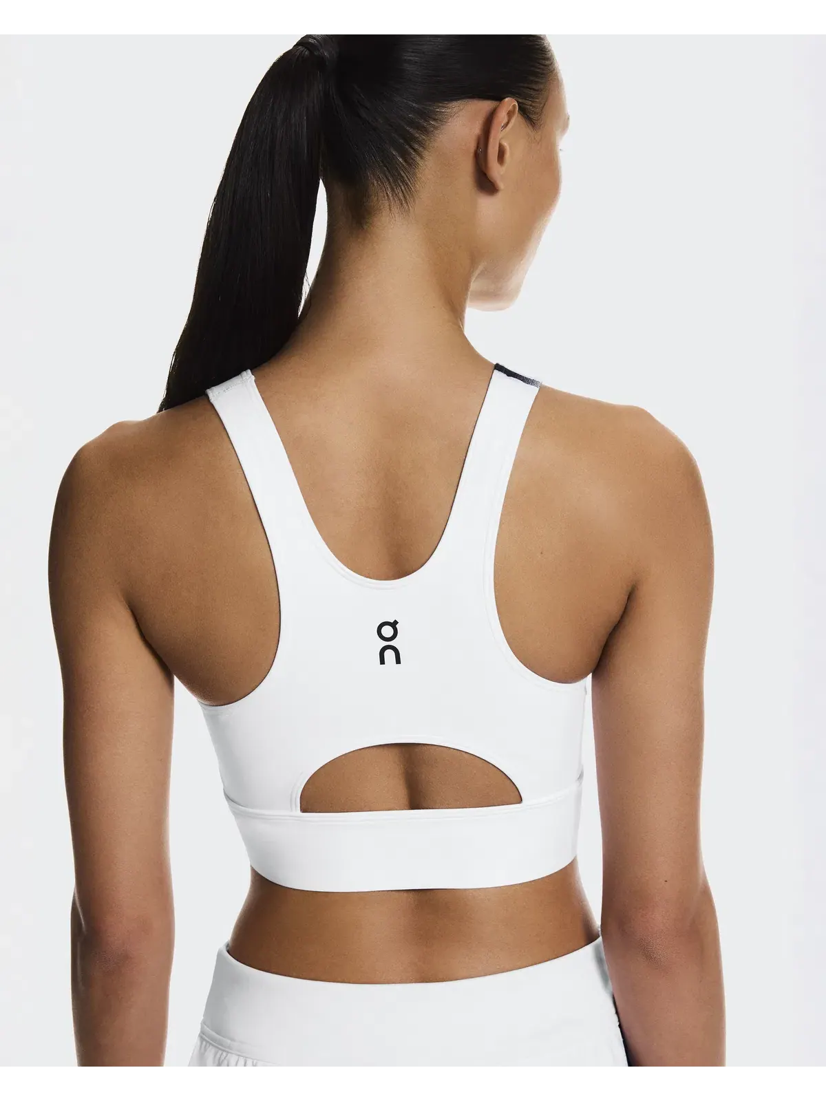 Женская футболка для тенниса укороченная с вырезом на спине Court Crop Top Edge On — изображение 5 из 7, белый/черный