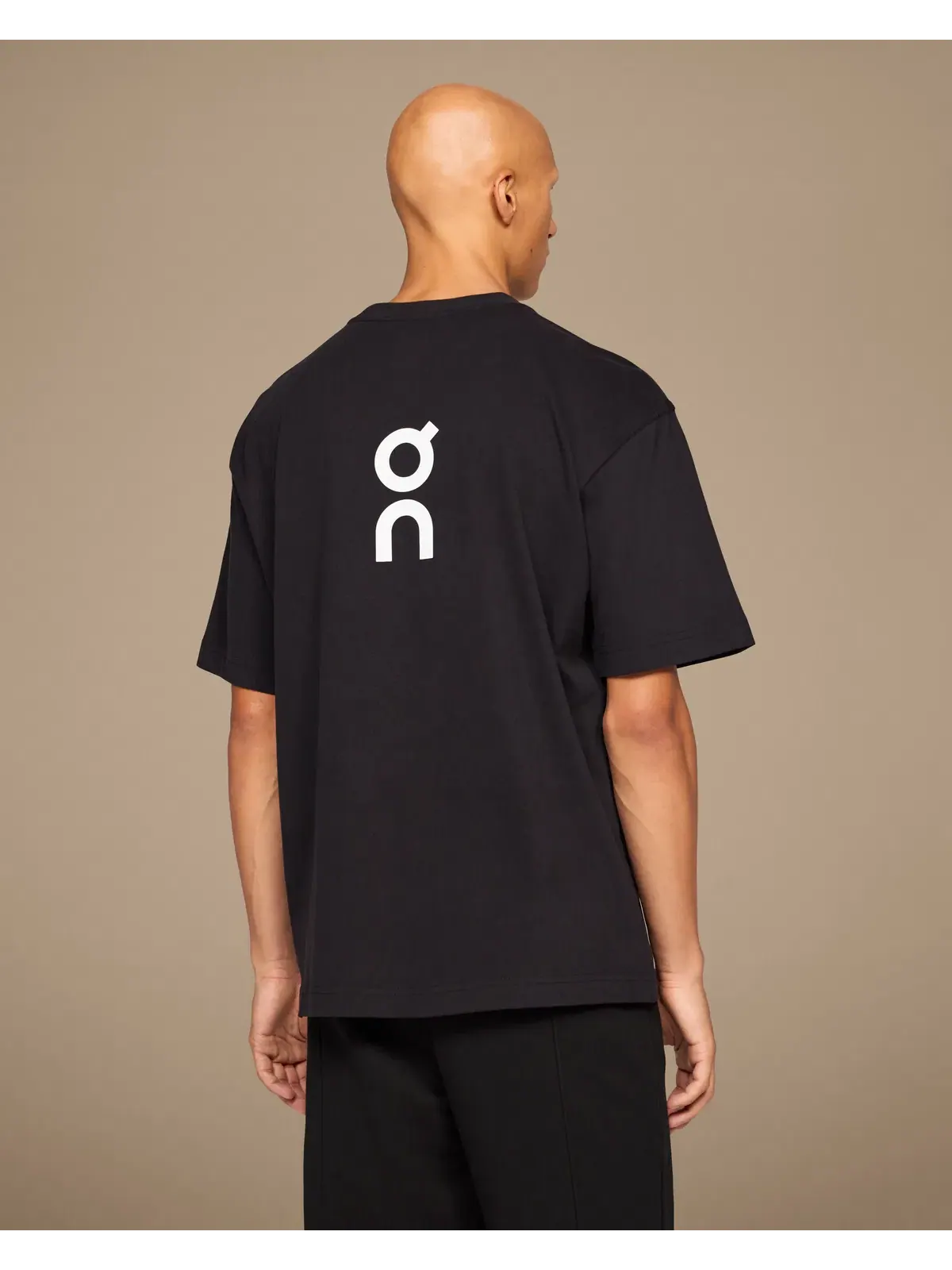 Мужская футболка свободного кроя Club-T On — изображение 4 из 6, черный