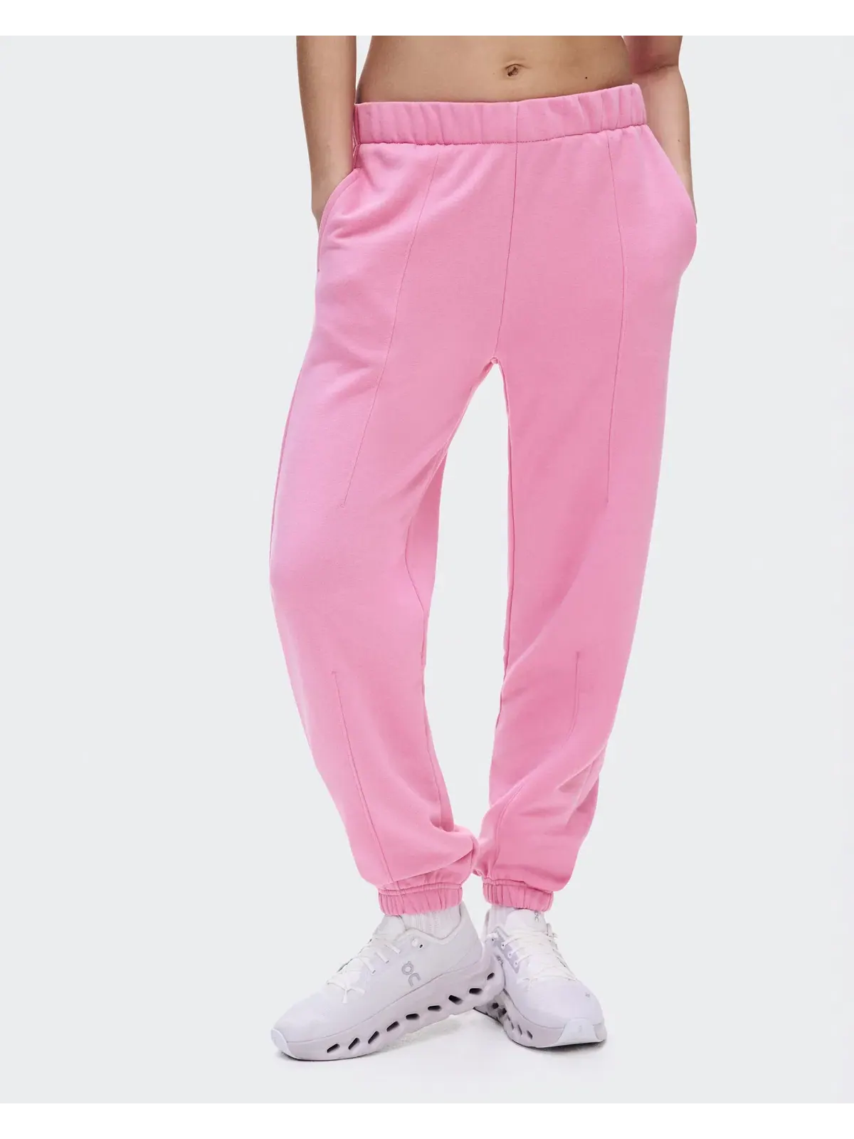 Женские брюки с расслабленной посадкой Club Pants On — изображение 6 из 9, розовый бубльгум