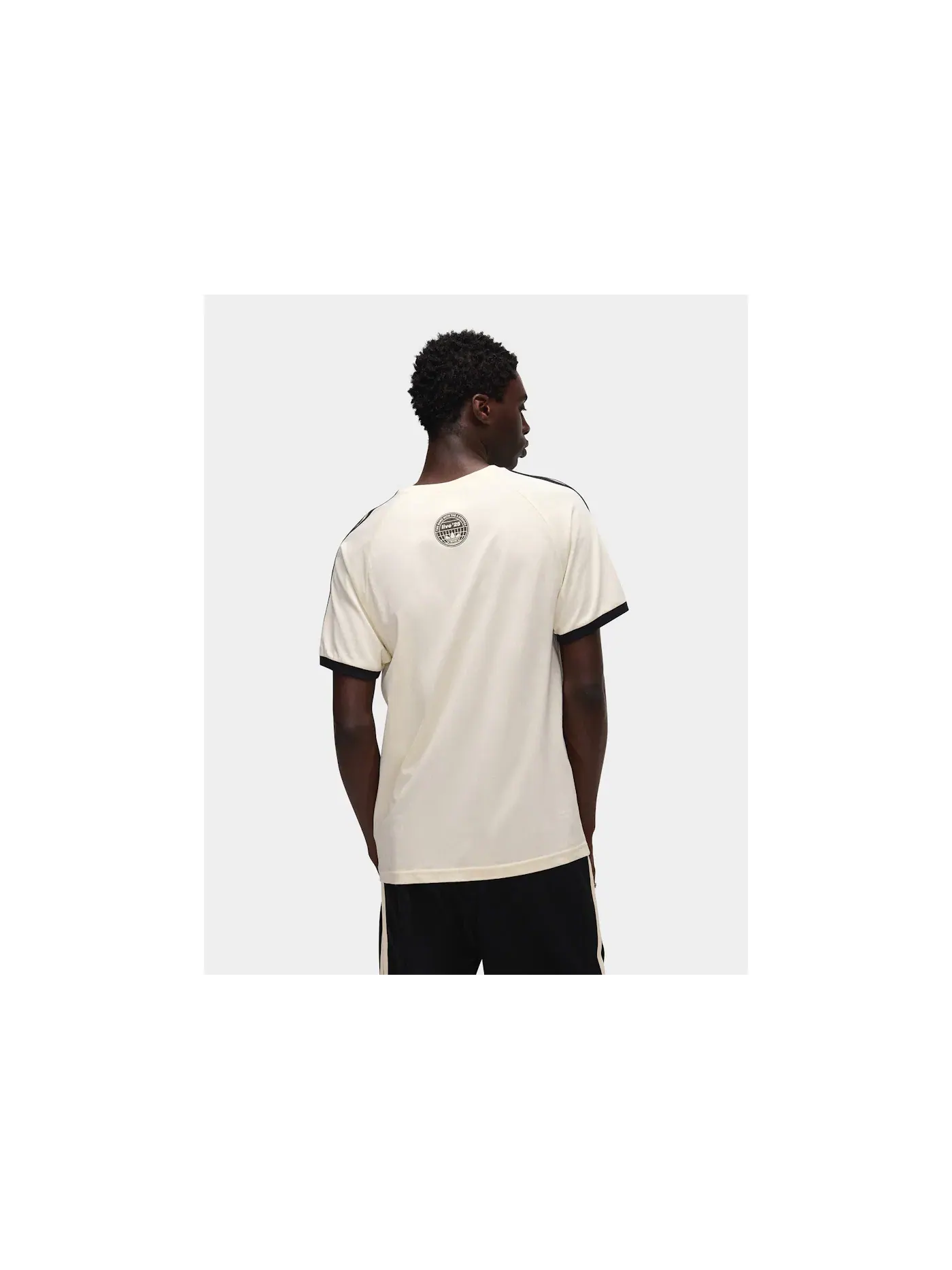 Мужская футболка с принтом T-Shirt Adidas — изображение 5 из 6, кремовый белый