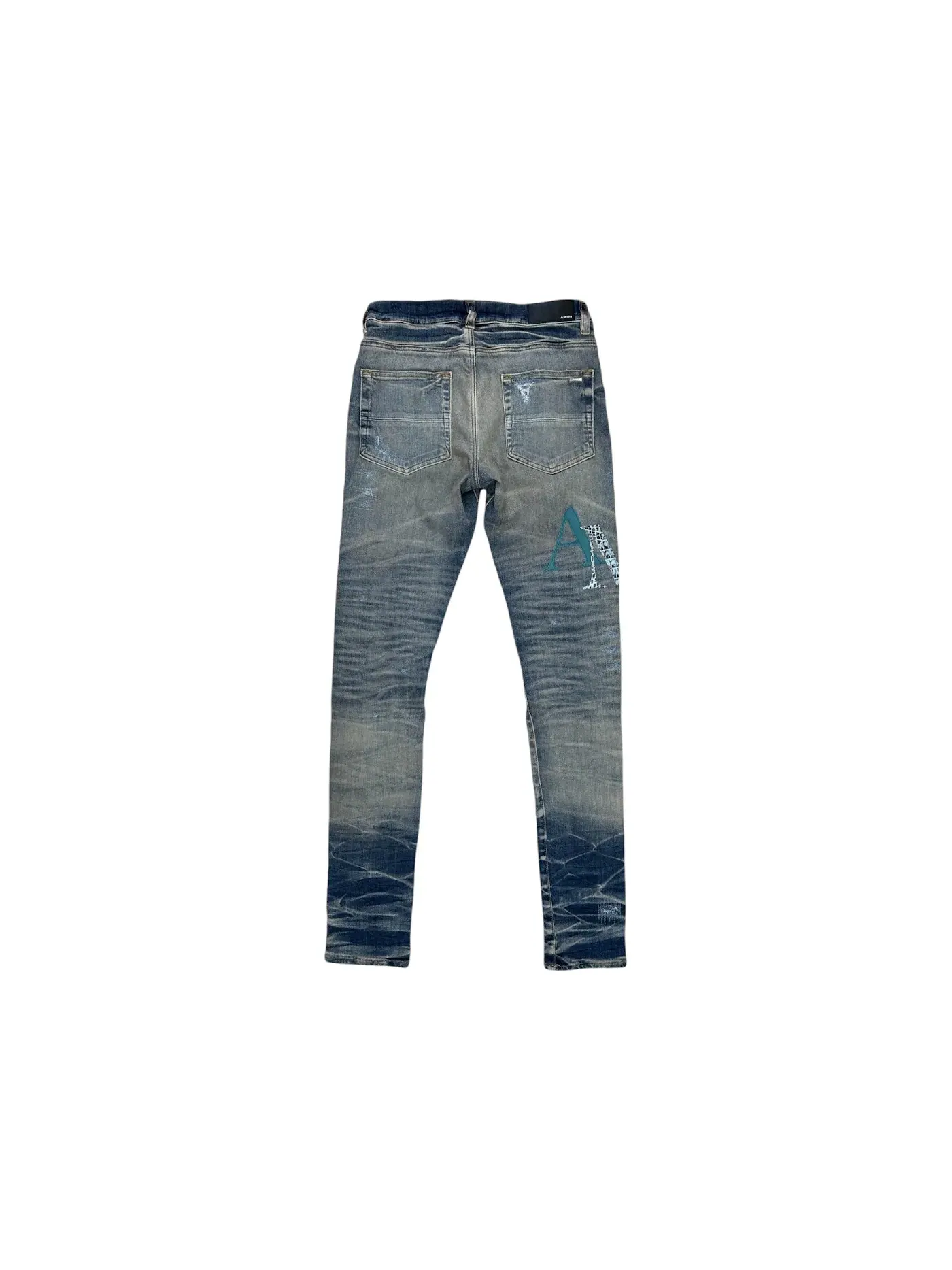 Мужские джинсы с кожаными нашивками-логотипами Jeans AMIRI — изображение 2 из 2, винтажный индиго