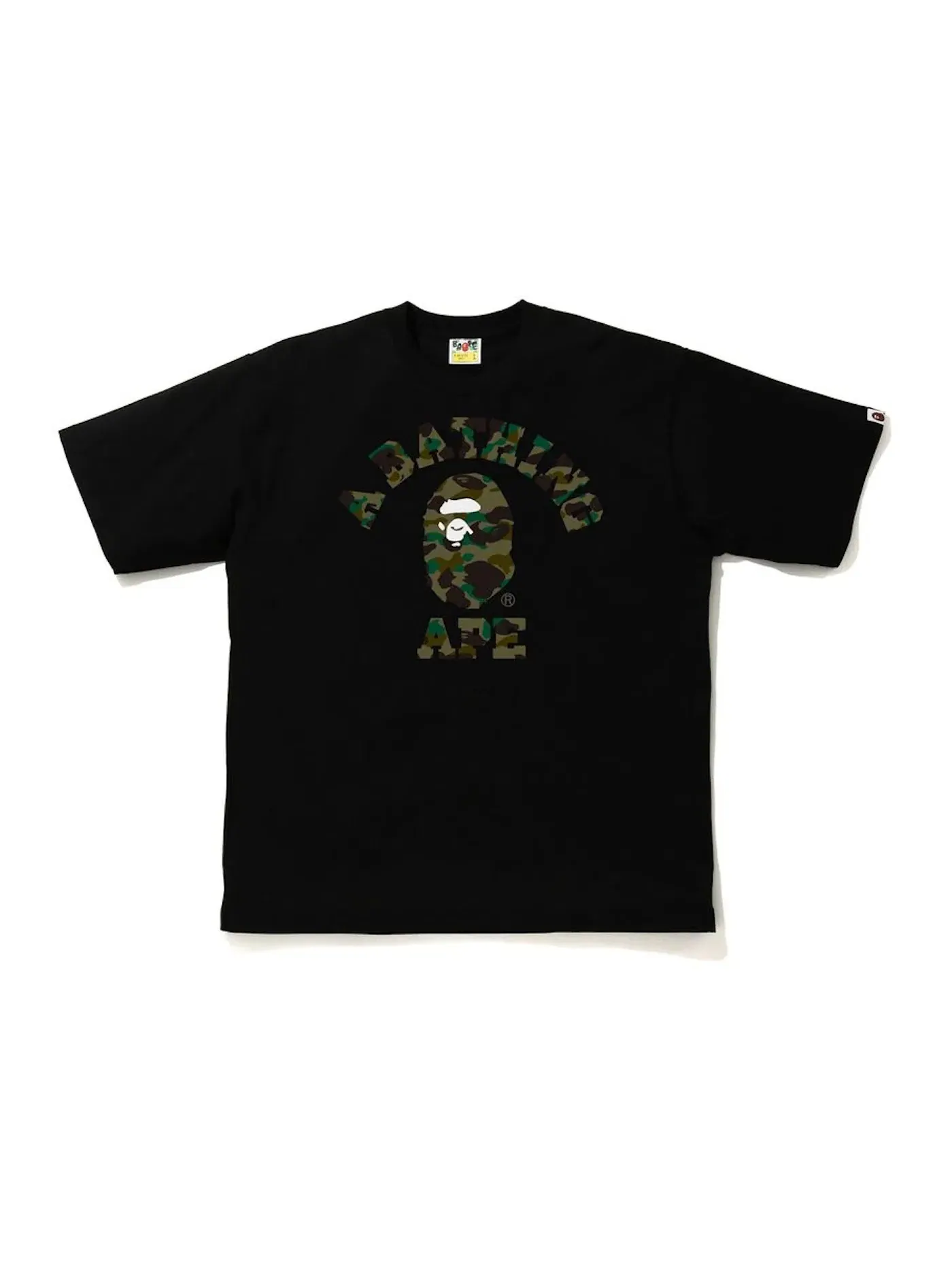 Мужская футболка с принтом BAPE 1st Camo College Relaxe Fit Tee BAPE — изображение 1 из 1, черный/зеленый