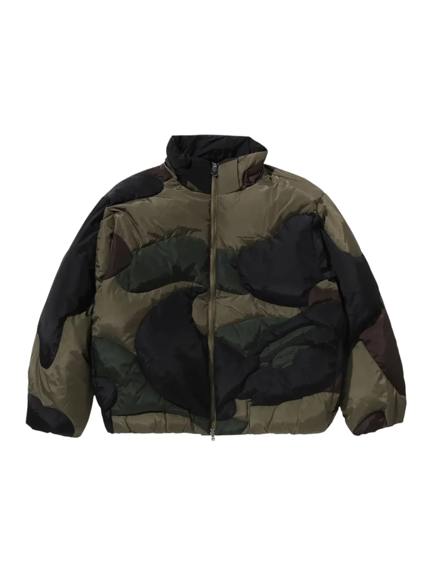 Унисекс куртка с камуфляжным принтом BAPE 1st Camo Nylon Down Jacket — изображение 2 из 3, зеленый