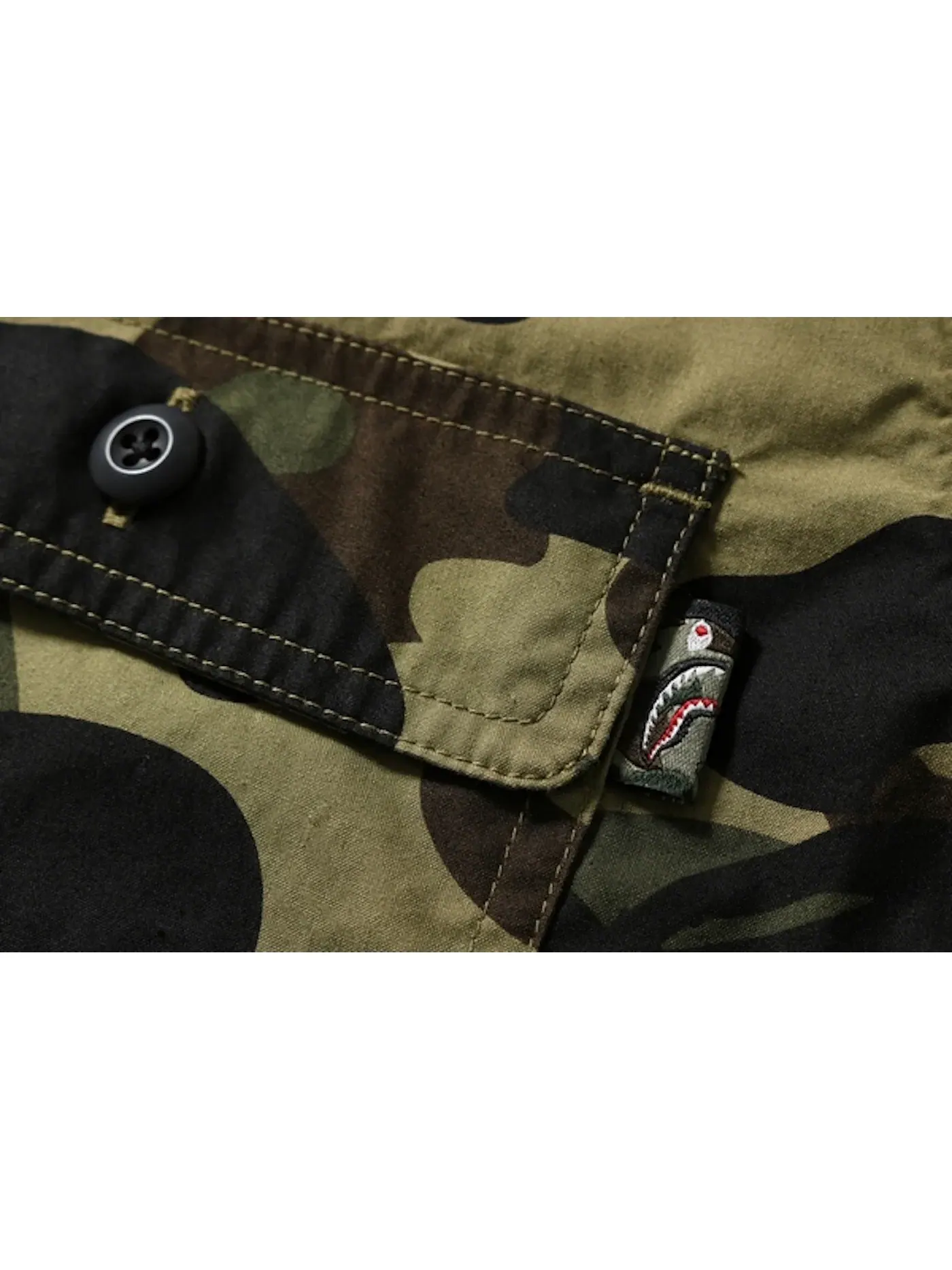 Мужская футболка с камуфляжным принтом Shirt BAPE — изображение 4 из 4, зеленый
