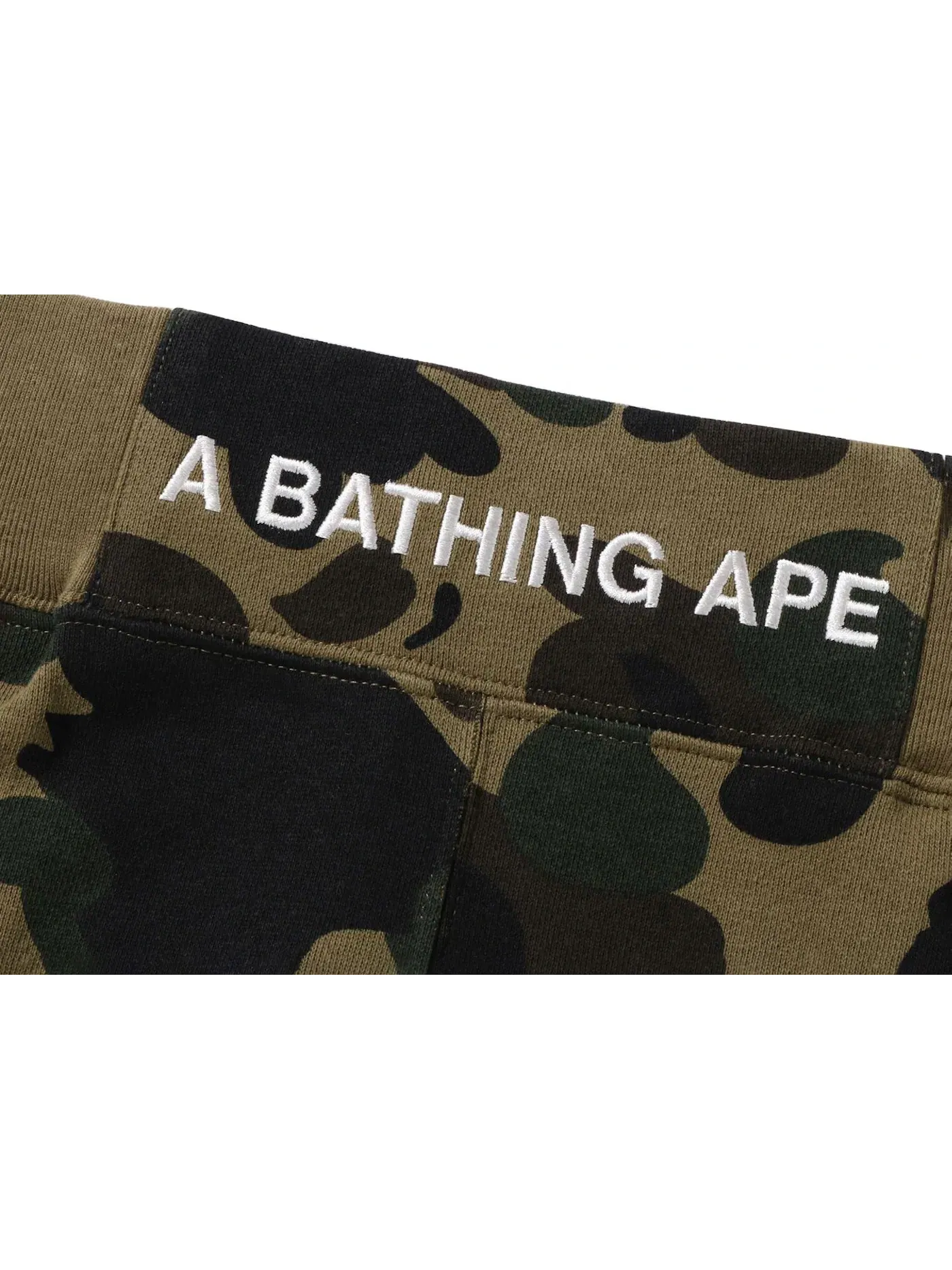 Мужские шорты с камуфляжным принтом BAPE 1st Camo Sweat Shorts — изображение 3 из 3, зеленый