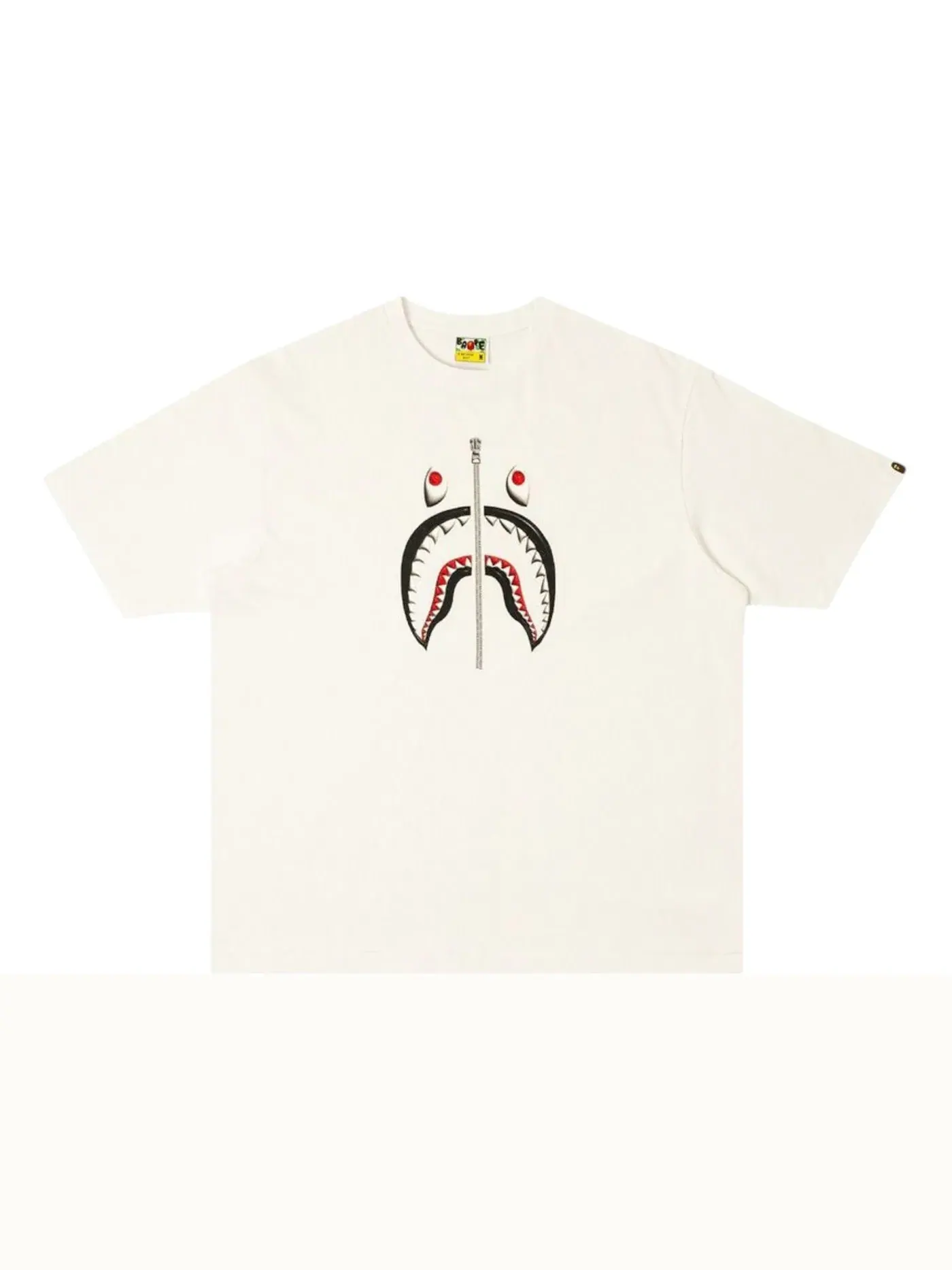 Мужская футболка свободного кроя с принтом BAPE 3D Shark Relaxed Fit Tee — изображение 1 из 1, белый