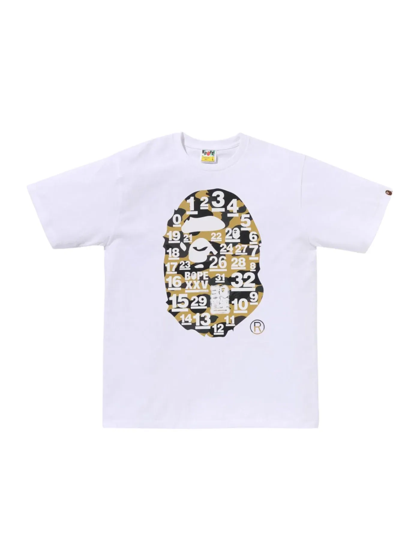 Мужская футболка с принтом BAPE 32nd Anniversary 1st Camo Big Ape Head Tee BAPE — изображение 1 из 2, белый/желтый