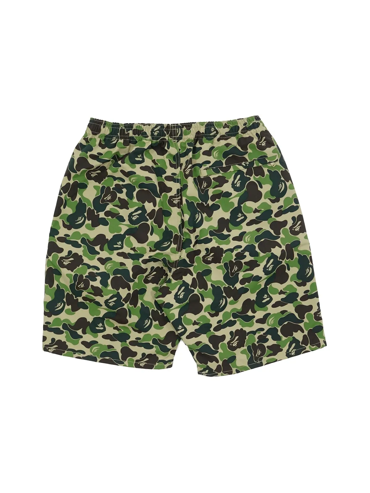 Мужские шорты с камуфляжным принтом BAPE ABC Camo Beach Shorts BAPE — изображение 2 из 2, зеленый