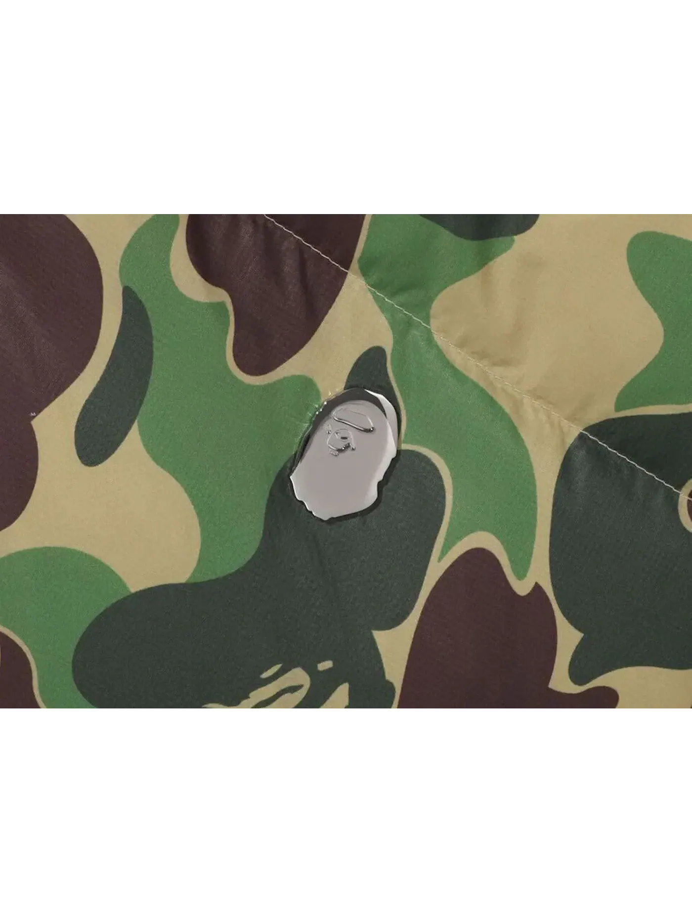 Мужская куртка пуховая с принтом Jacket (FW25) BAPE — изображение 2 из 2, зеленый