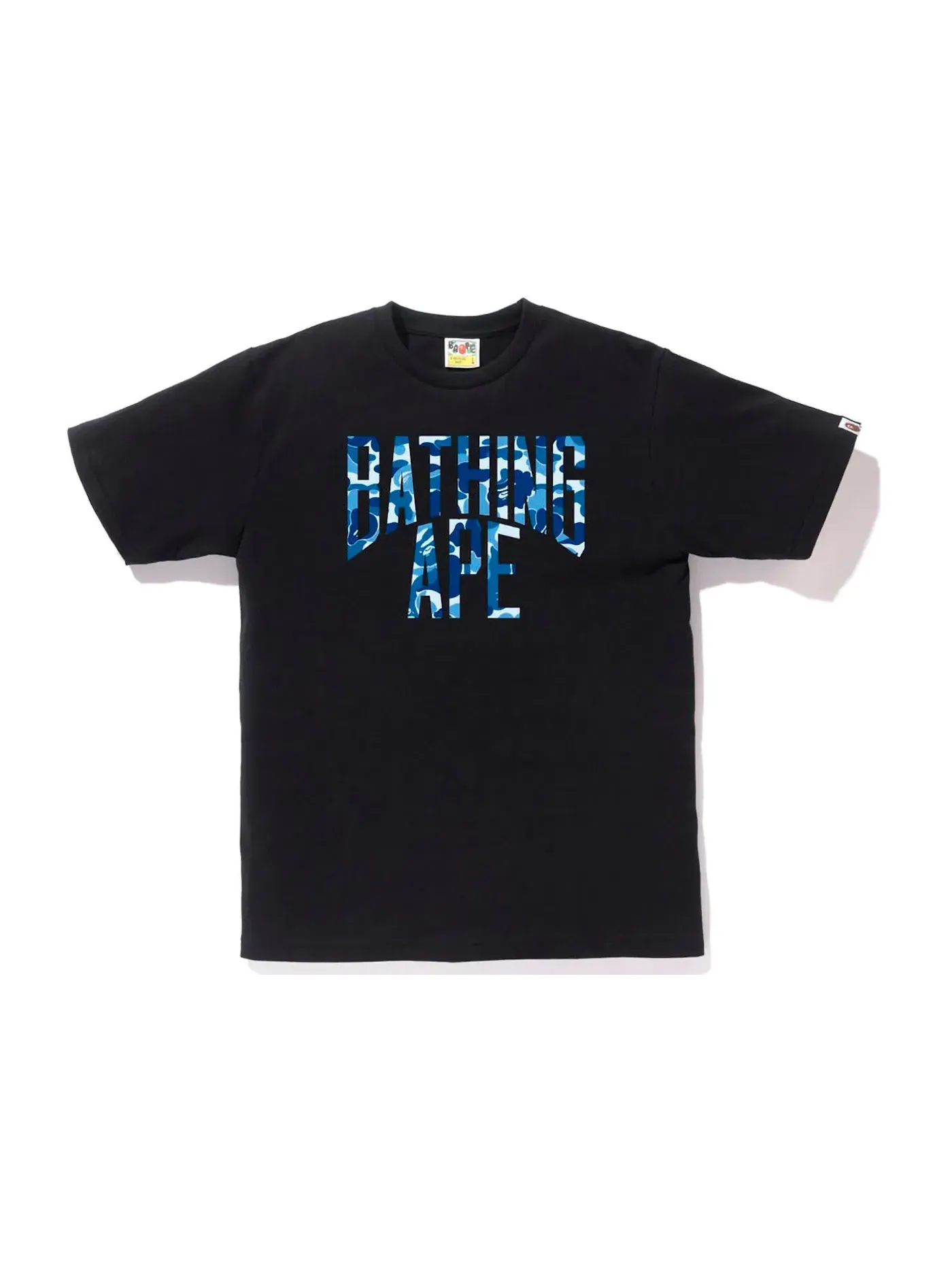 Мужская футболка с принтом BAPE ABC Camo NYC Logo Tee BAPE — изображение 1 из 1, черный синий