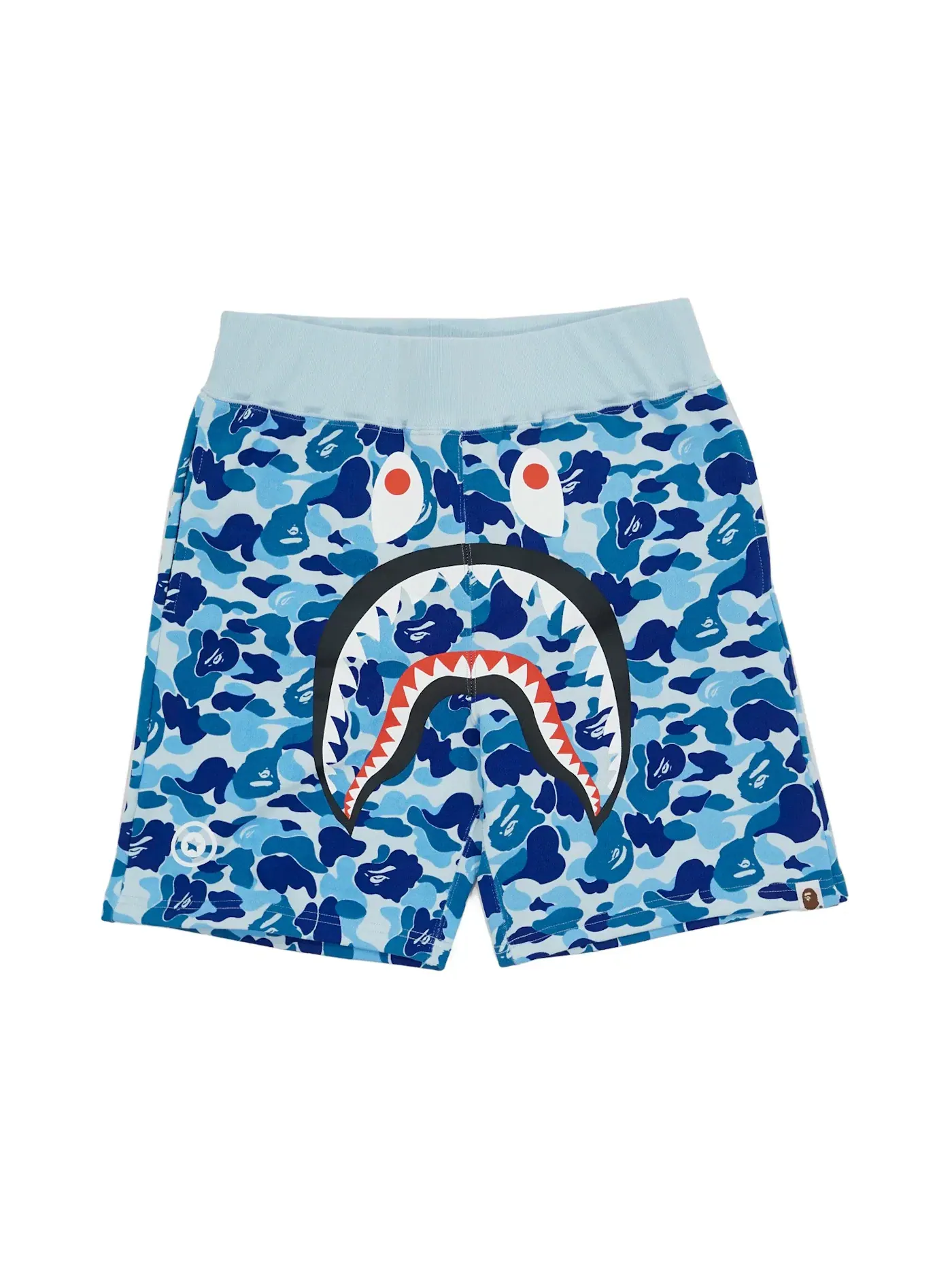 Мужские шорты с камуфляжным принтом BAPE Sweatshorts — изображение 1 из 2, светлый синий
