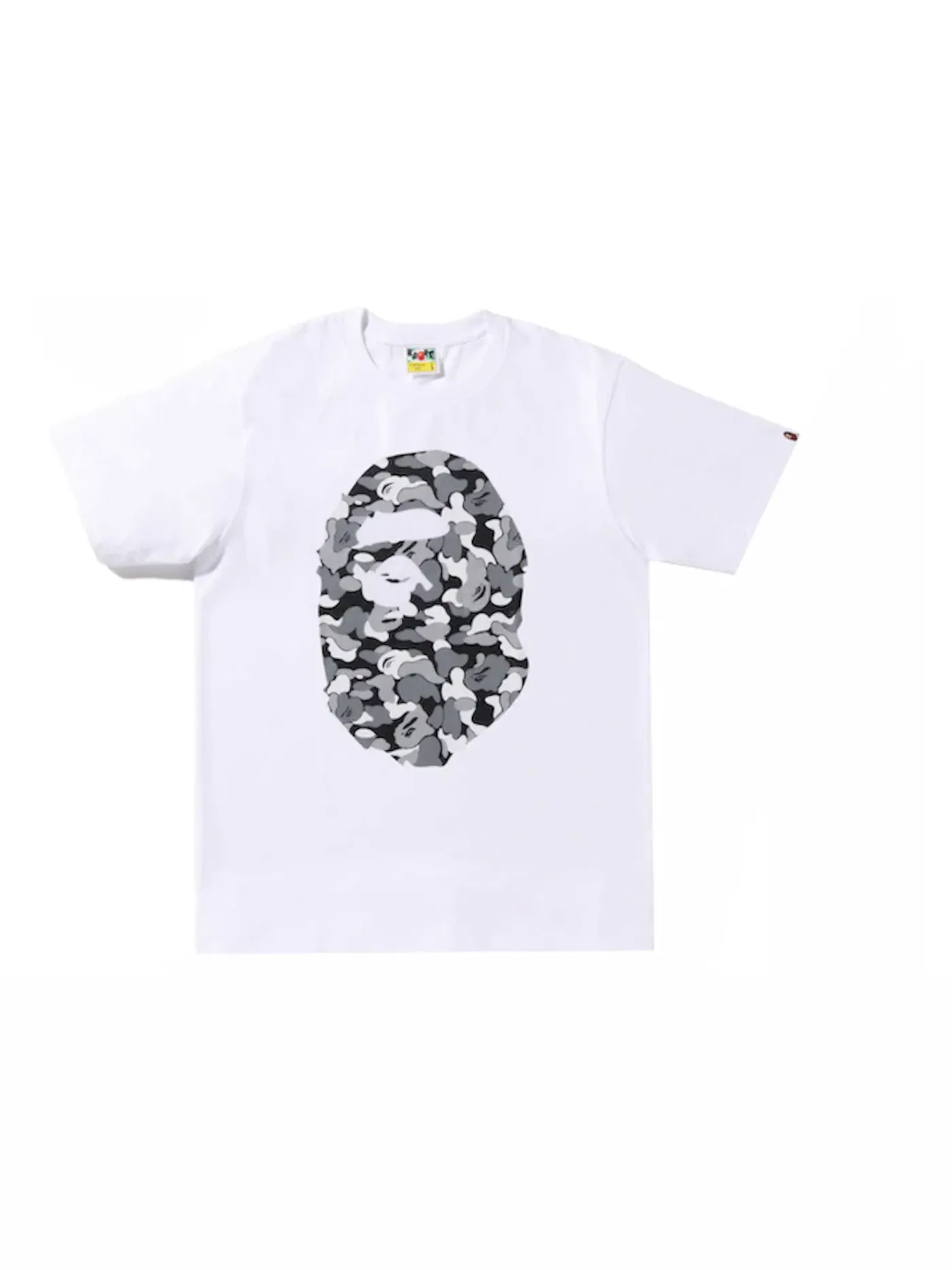 Мужская футболка с принтом BAPE Beach Japan 2022 Exclusive Pack Tee BAPE — изображение 1 из 1, белый