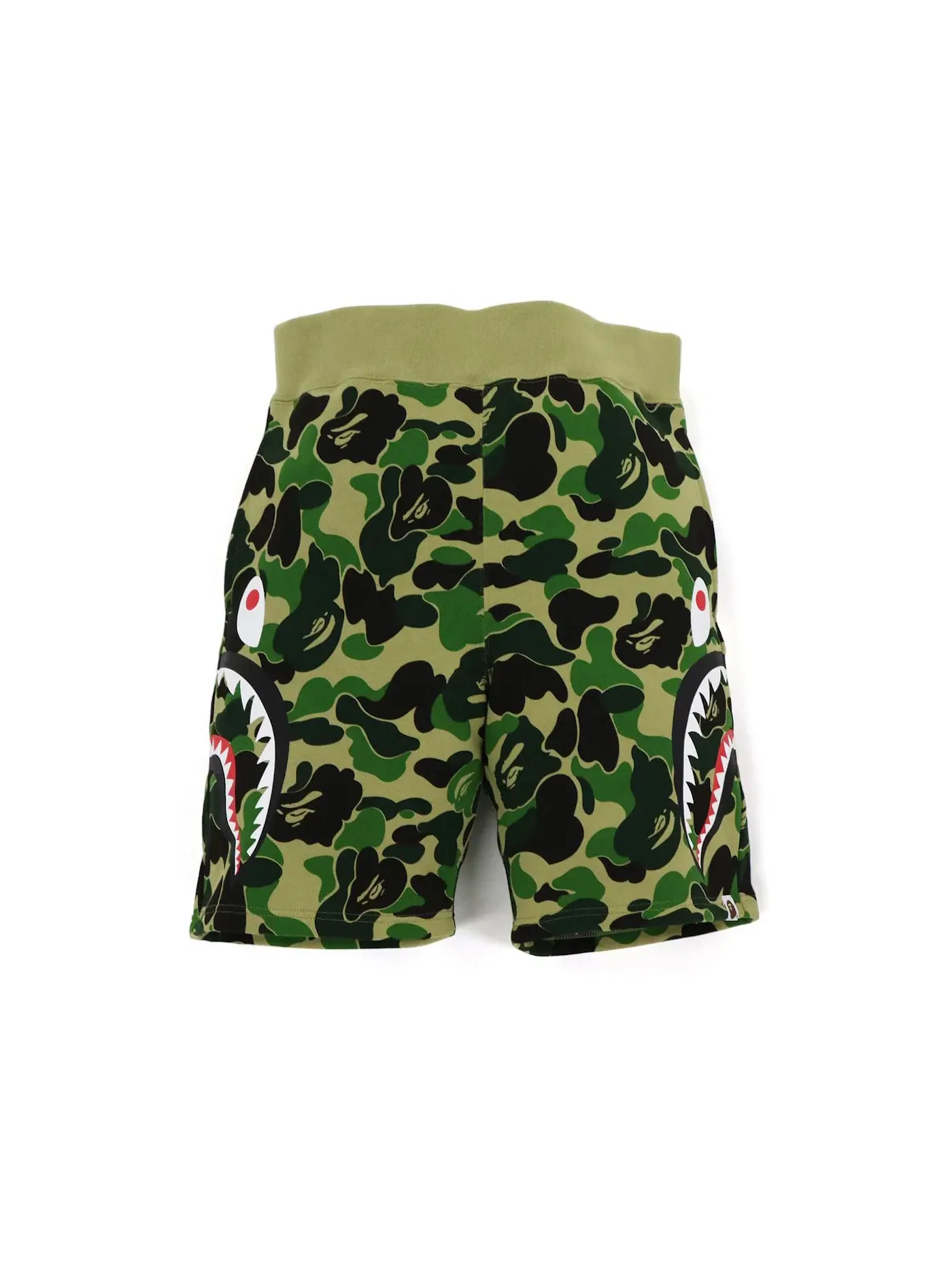 Мужские шорты с камуфляжным принтом BAPE Big ABC Camo Side Shark — изображение 1 из 2, зеленый