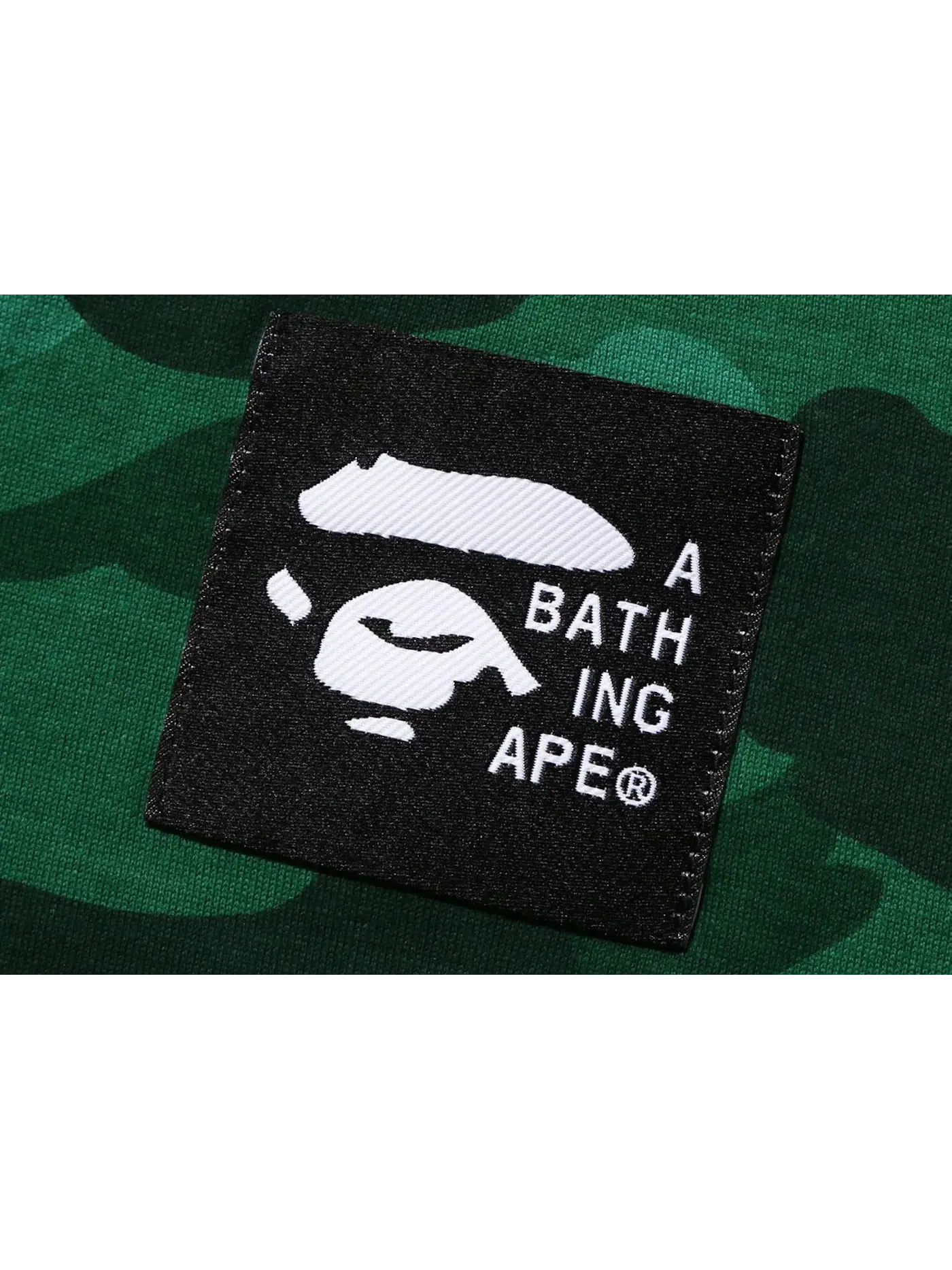 Мужская футболка свободного кроя с принтом BAPE Color Camo Bathing Ape Relaxed Fit Tee — изображение 3 из 3, зеленый