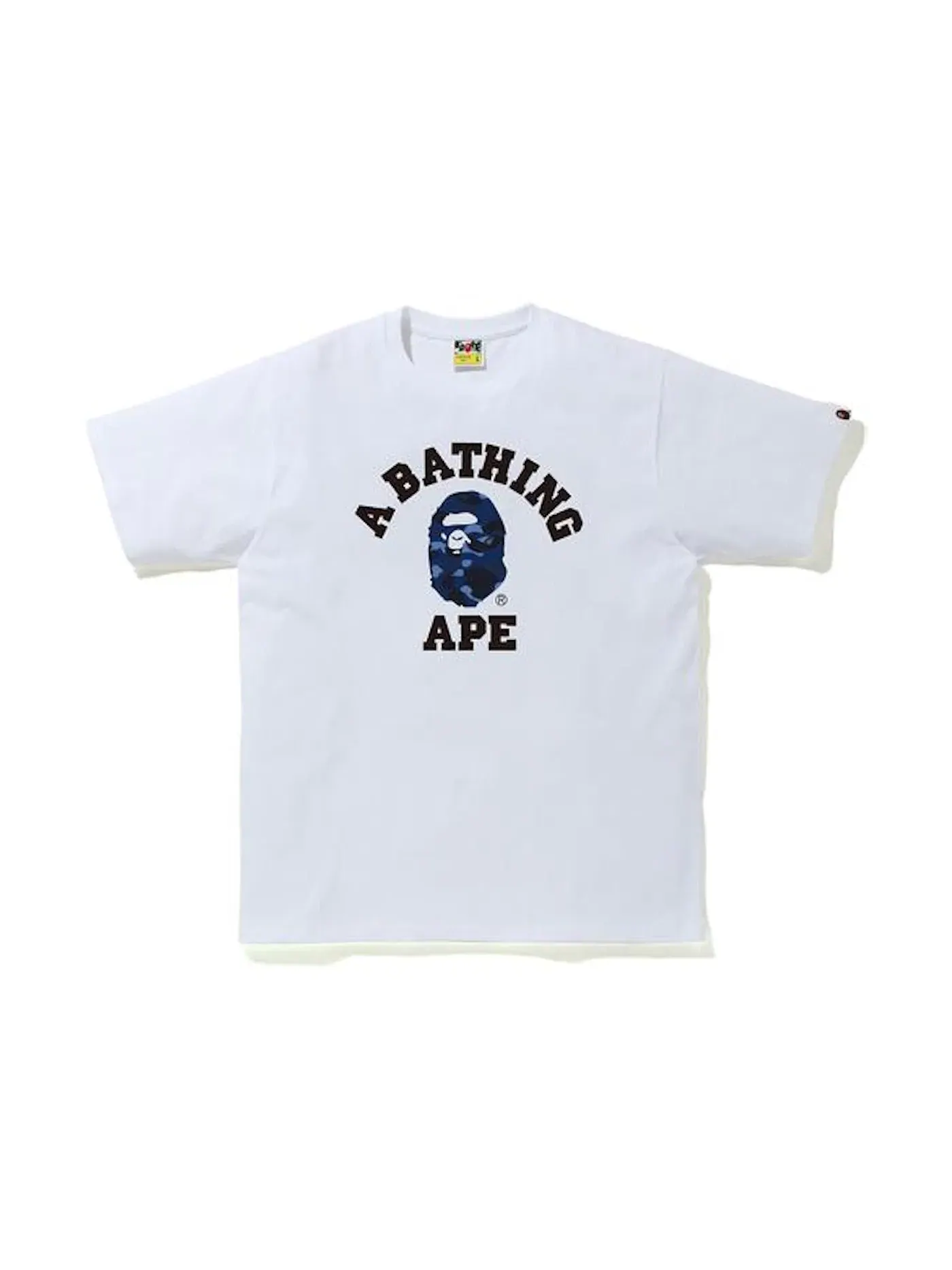 Мужская футболка с принтом BAPE Color Camo College Tee (FW20) BAPE — изображение 1 из 1, белый/темно-синий