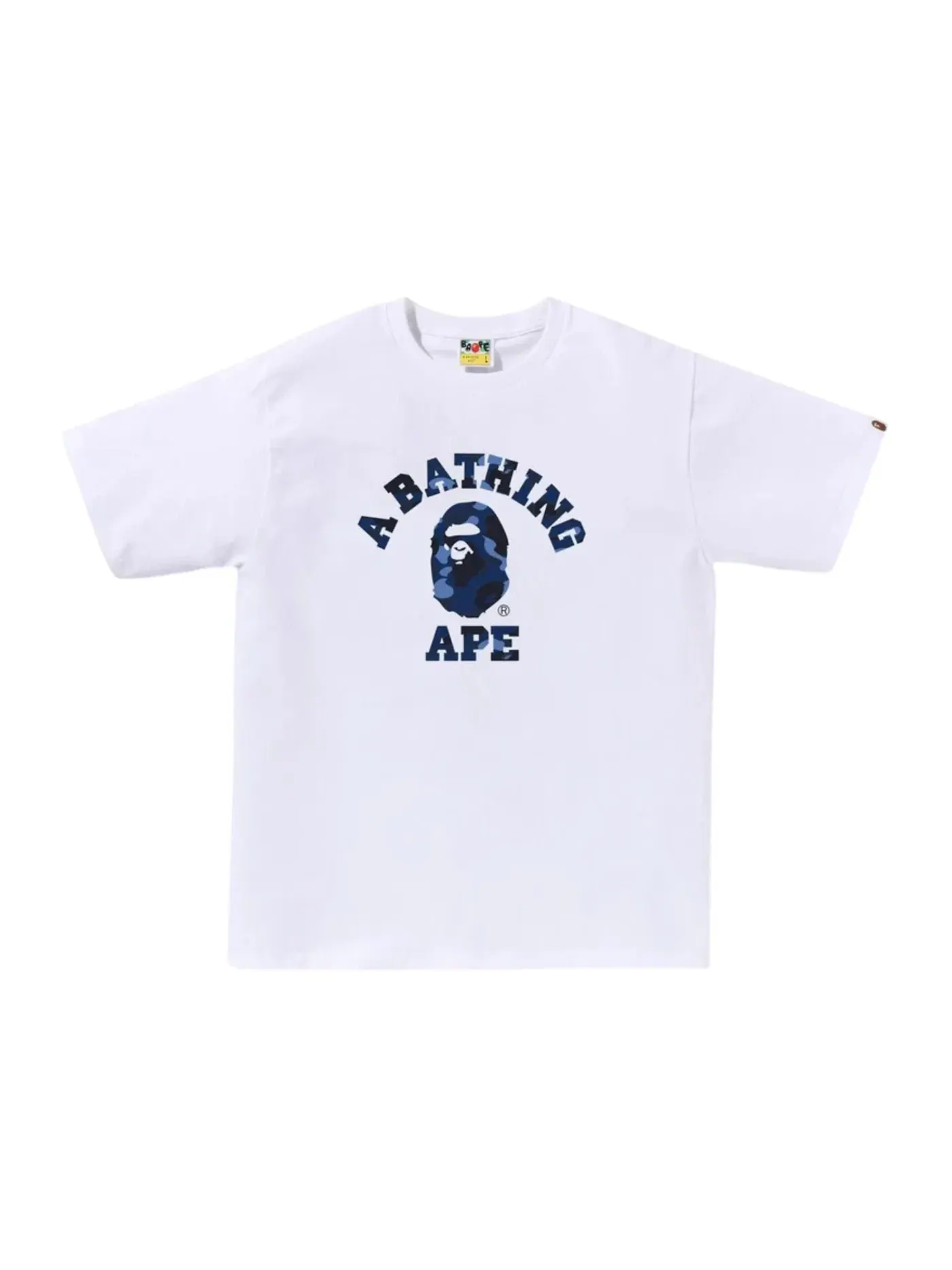 Мужская футболка с принтом BAPE Color Camo College Tee (FW25) BAPE — изображение 1 из 1, белый/темно-синий