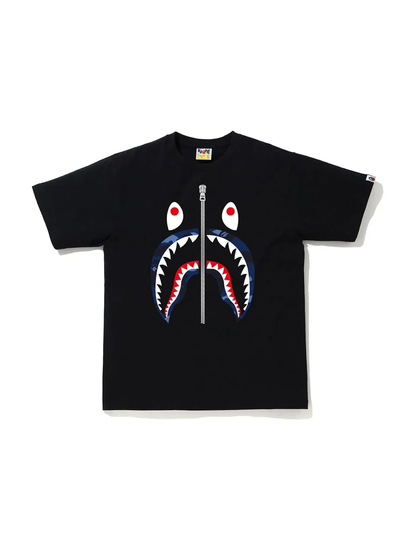 Мужская футболка с принтом BAPE Color Camo Shark T-Shirt (SS20) BAPE — изображение 1 из 1, черный/темно-синий