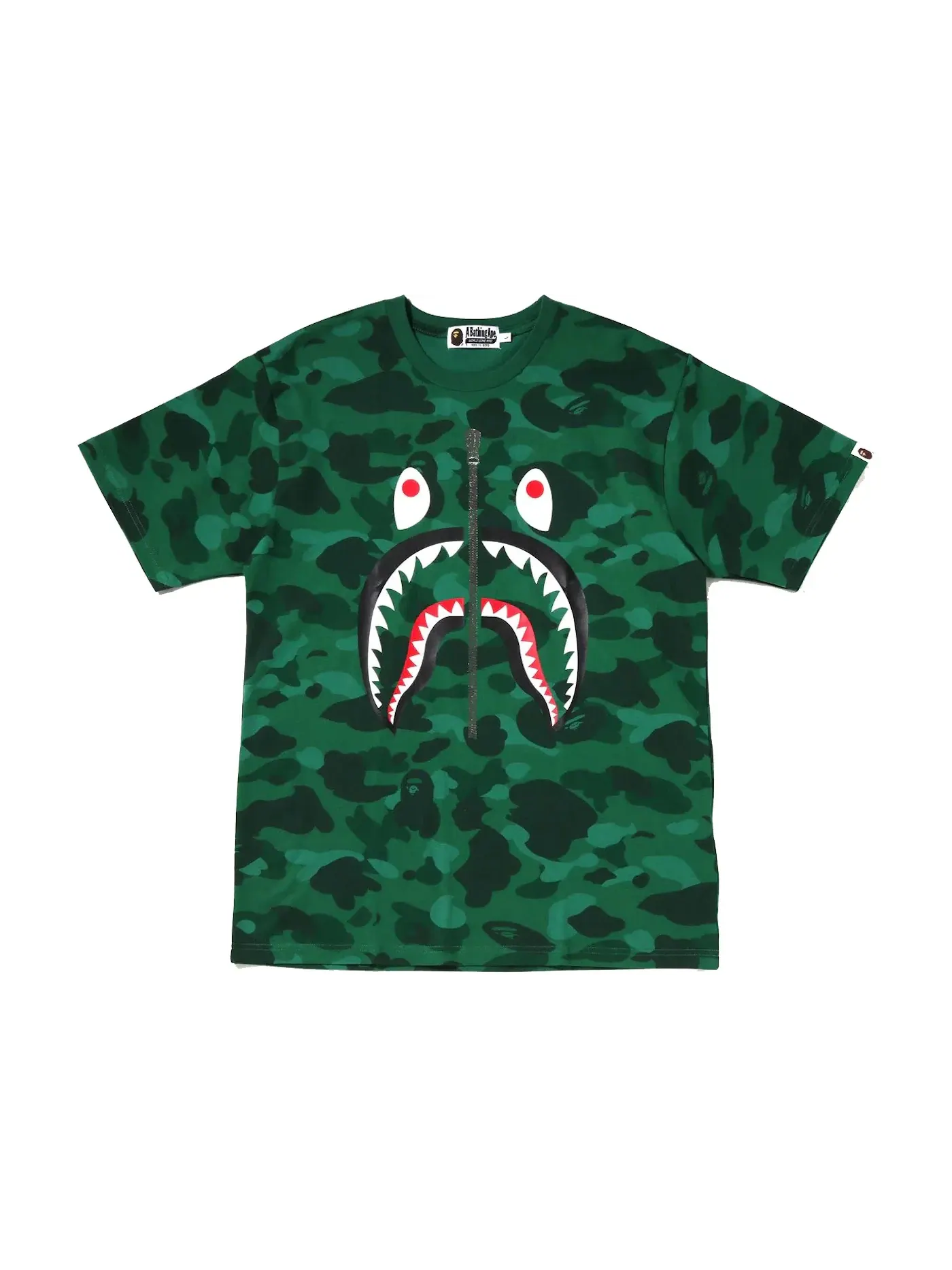 Мужская футболка с принтом BAPE Color Camo Shark Tee BAPE — изображение 1 из 3, зеленый