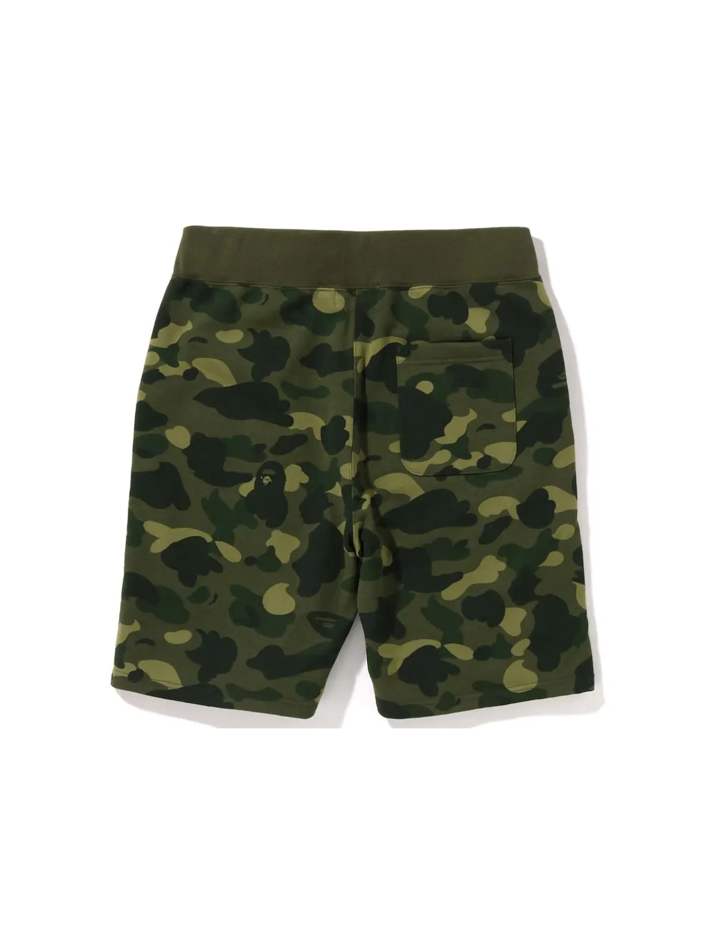 Мужские шорты с камуфляжным принтом BAPE — изображение 2 из 2, зеленый