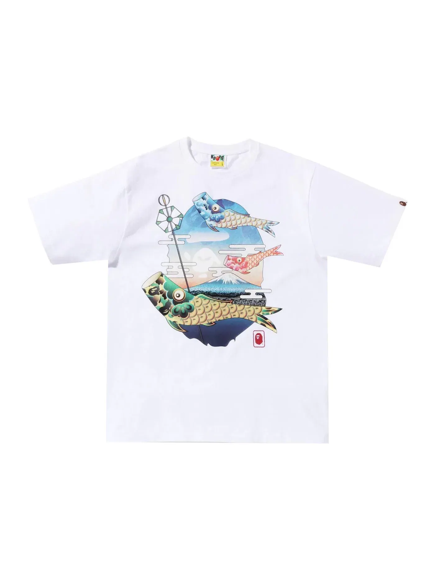 Мужская футболка с принтом BAPE Koinobori Carp Flags Ape Head Tee (SS22) BAPE — изображение 1 из 3, белый