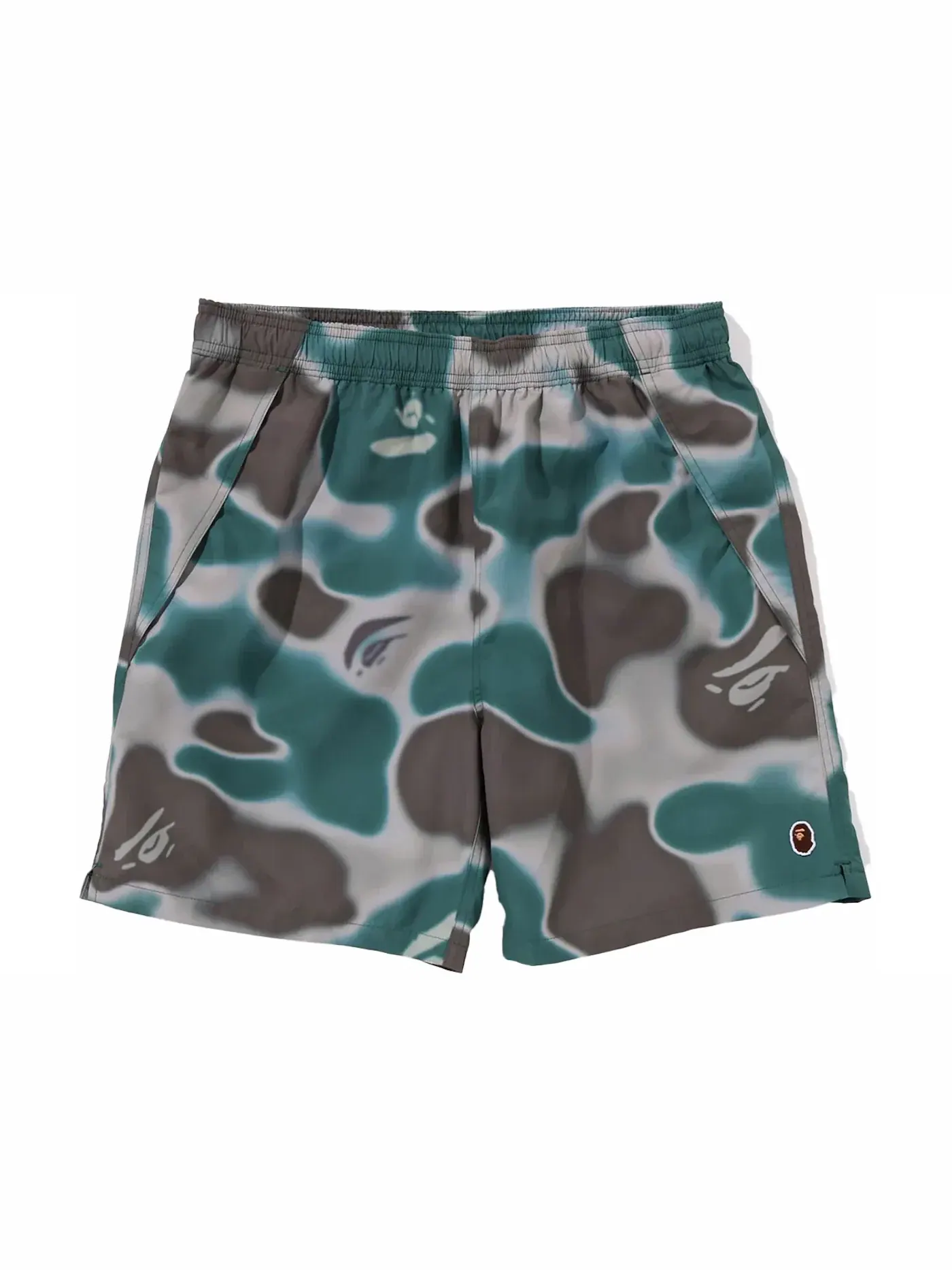 Мужские шорты с камуфляжным принтом BAPE Shorts, Olivedrab — изображение 1 из 2
