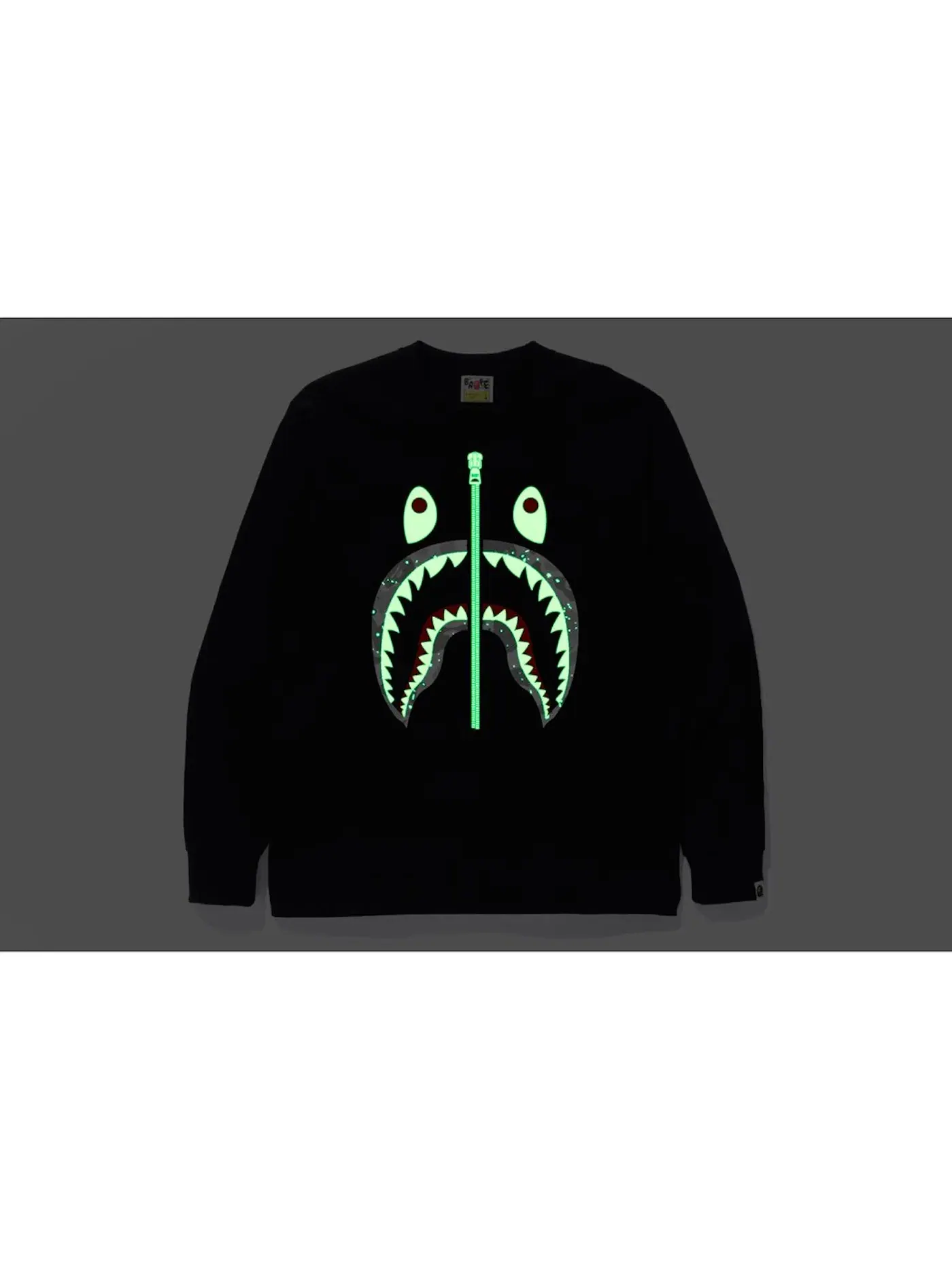 Мужская футболка с длинным рукавом BAPE Space Camo Shark LS Tee — изображение 2 из 2, черный