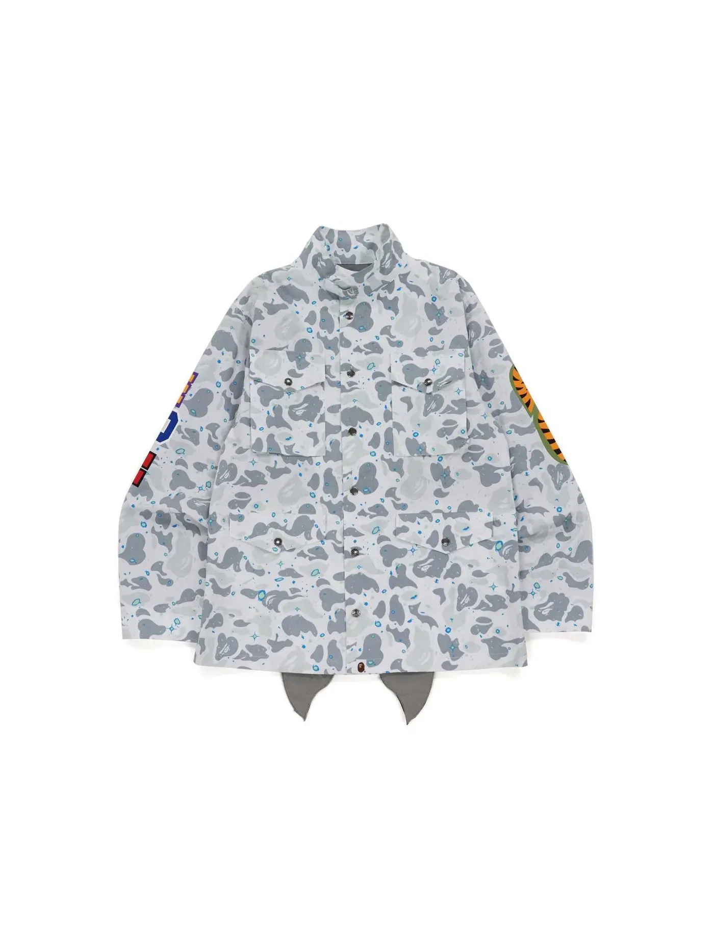 Мужская куртка с камуфляжным принтом BAPE Space Camo Shark M-65 Jacket — изображение 1 из 2, белый