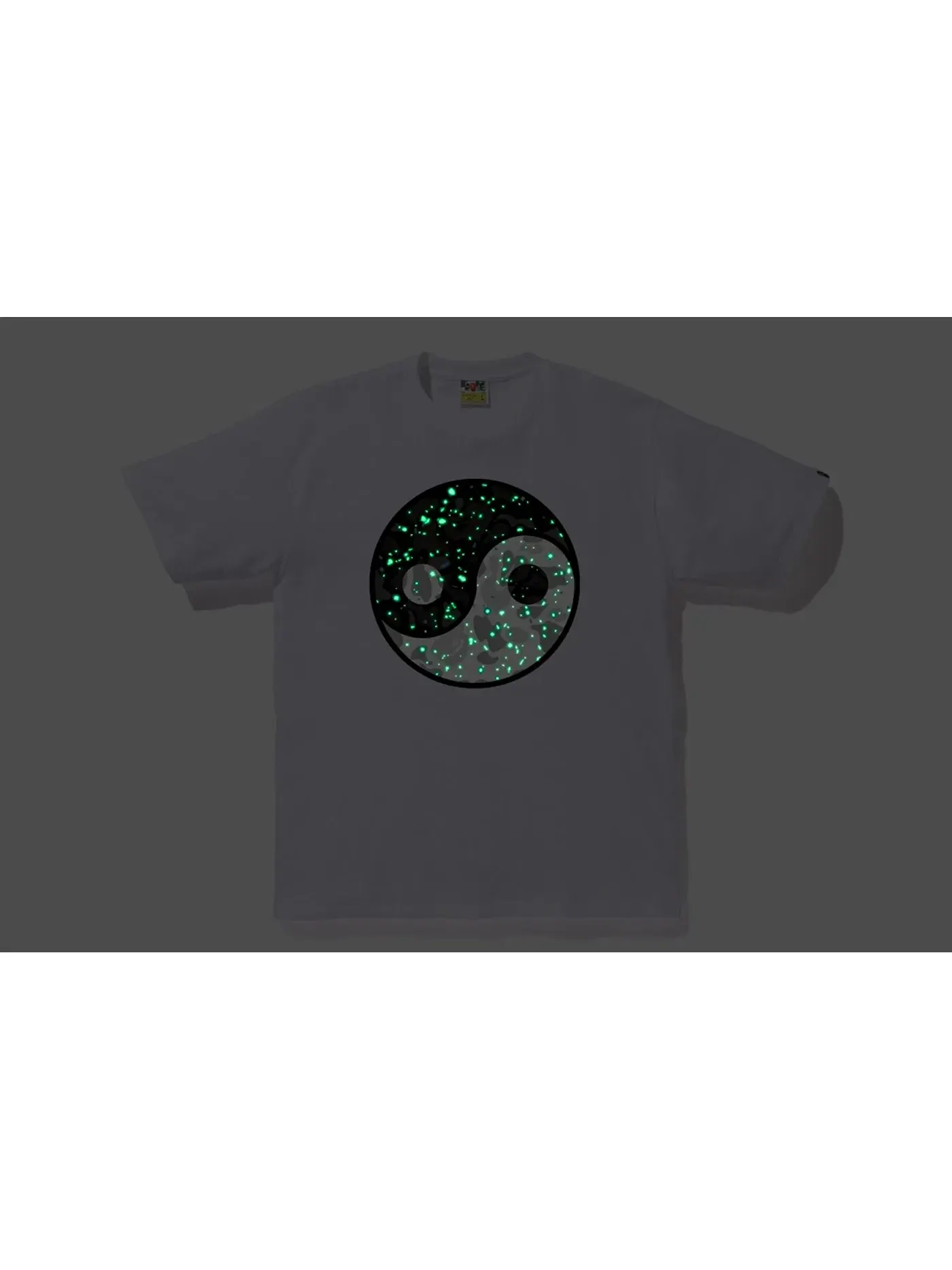 Мужская футболка с принтом BAPE Space Camo Yingyang Tee — изображение 2 из 2, белый