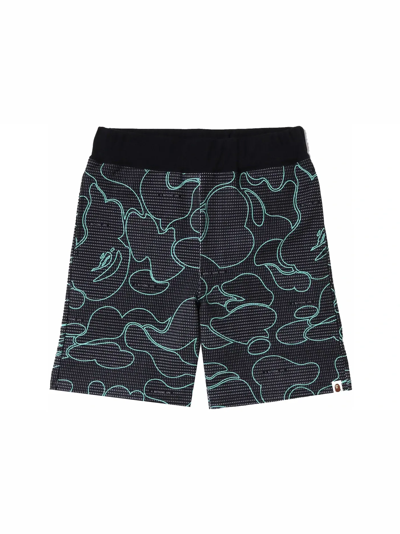 Мужские шорты с принтом BAPE Text Code Camo Shorts BAPE — изображение 1 из 3, черный