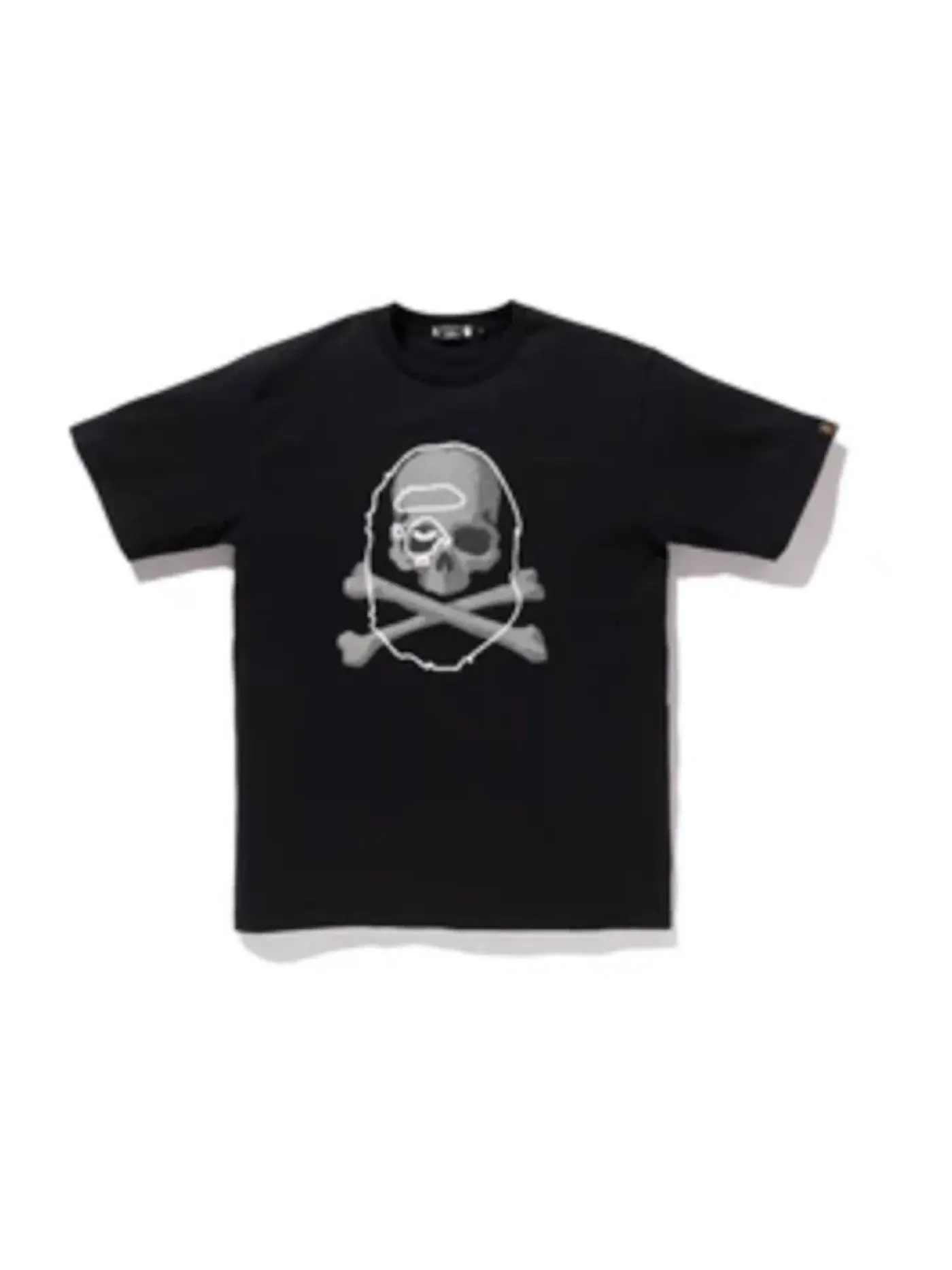 Мужская футболка с принтом BAPE VS Mastermind Tee BAPE — изображение 1 из 1, черный