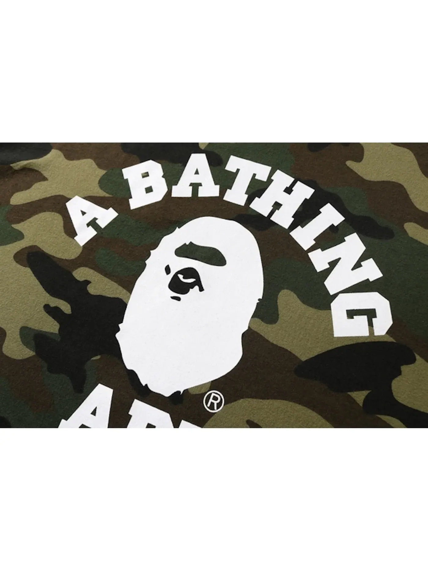 Мужская футболка с принтом Woodland Camo College Tee BAPE — изображение 2 из 2, зеленый