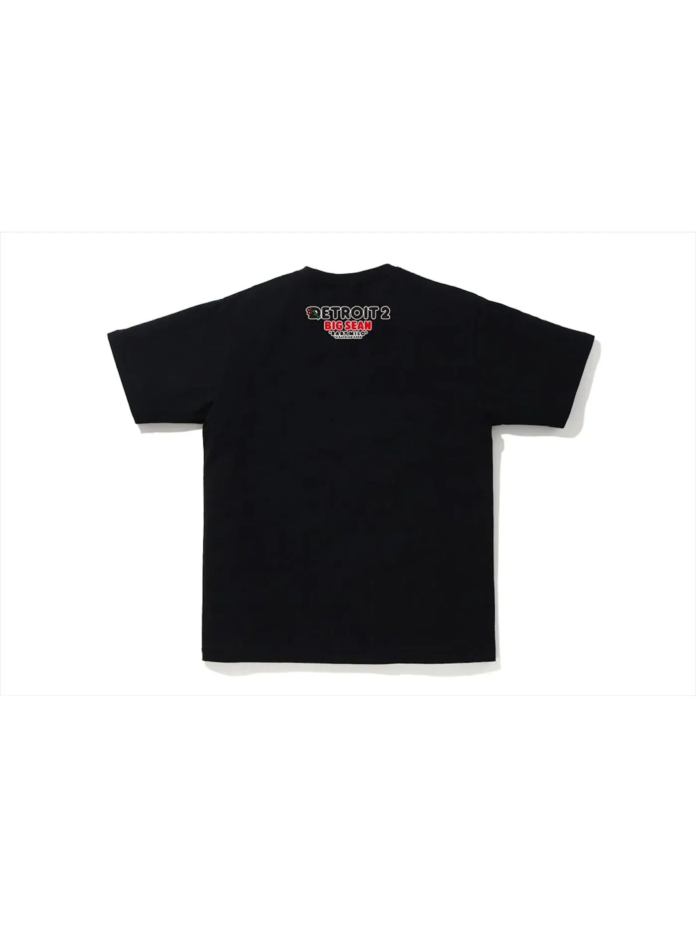 Мужская футболка с принтом BAPE x Big Sean Detroit 2 Baby Milo Tee BAPE — изображение 2 из 2, черный