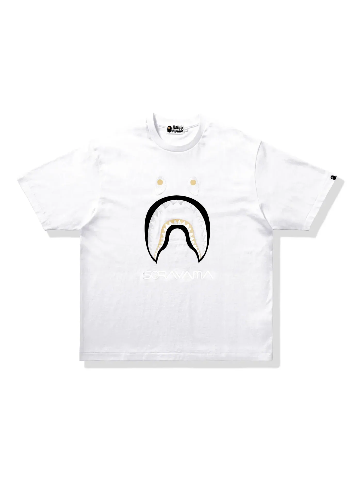 Мужская футболка с принтом BAPE x Hajime Sorayama Shark Tee BAPE — изображение 1 из 2, белый