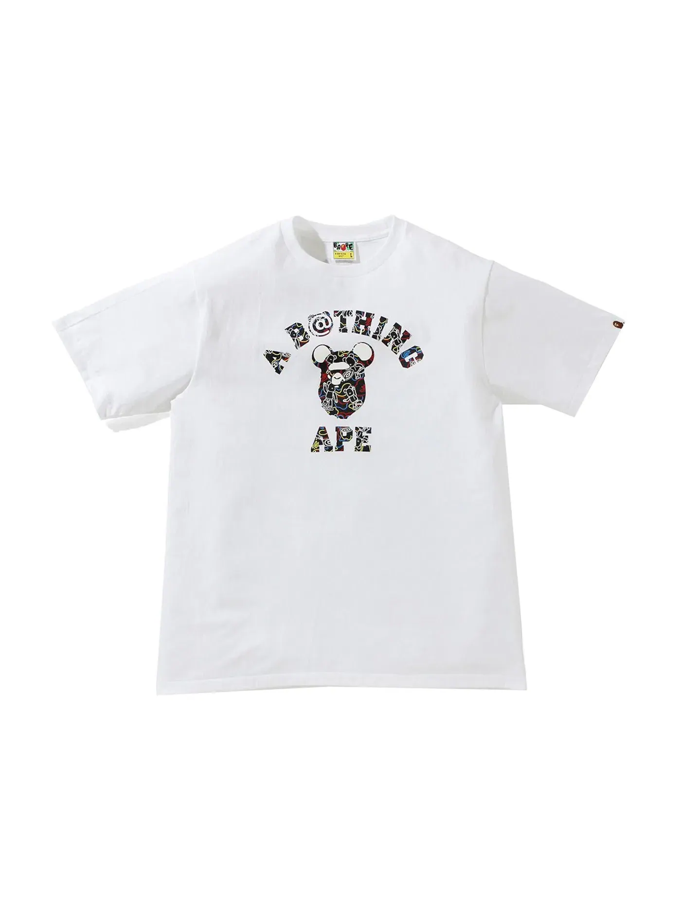 Мужская футболка с принтом BAPE x Medicom Toy Bearbrick Camo Bear College Tee BAPE — изображение 1 из 2, белый