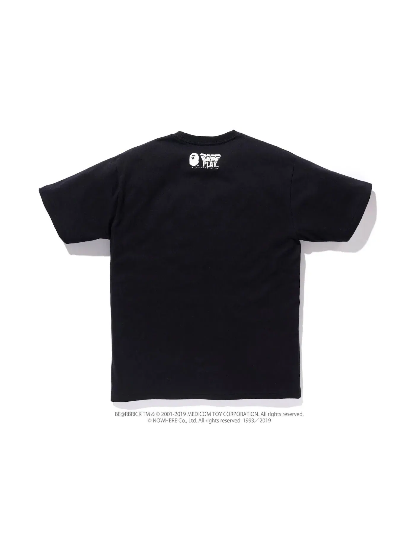 Мужская футболка с камуфляжным принтом BAPE x Medicom Toy Camo BAPE Play Tee — изображение 2 из 2, черный